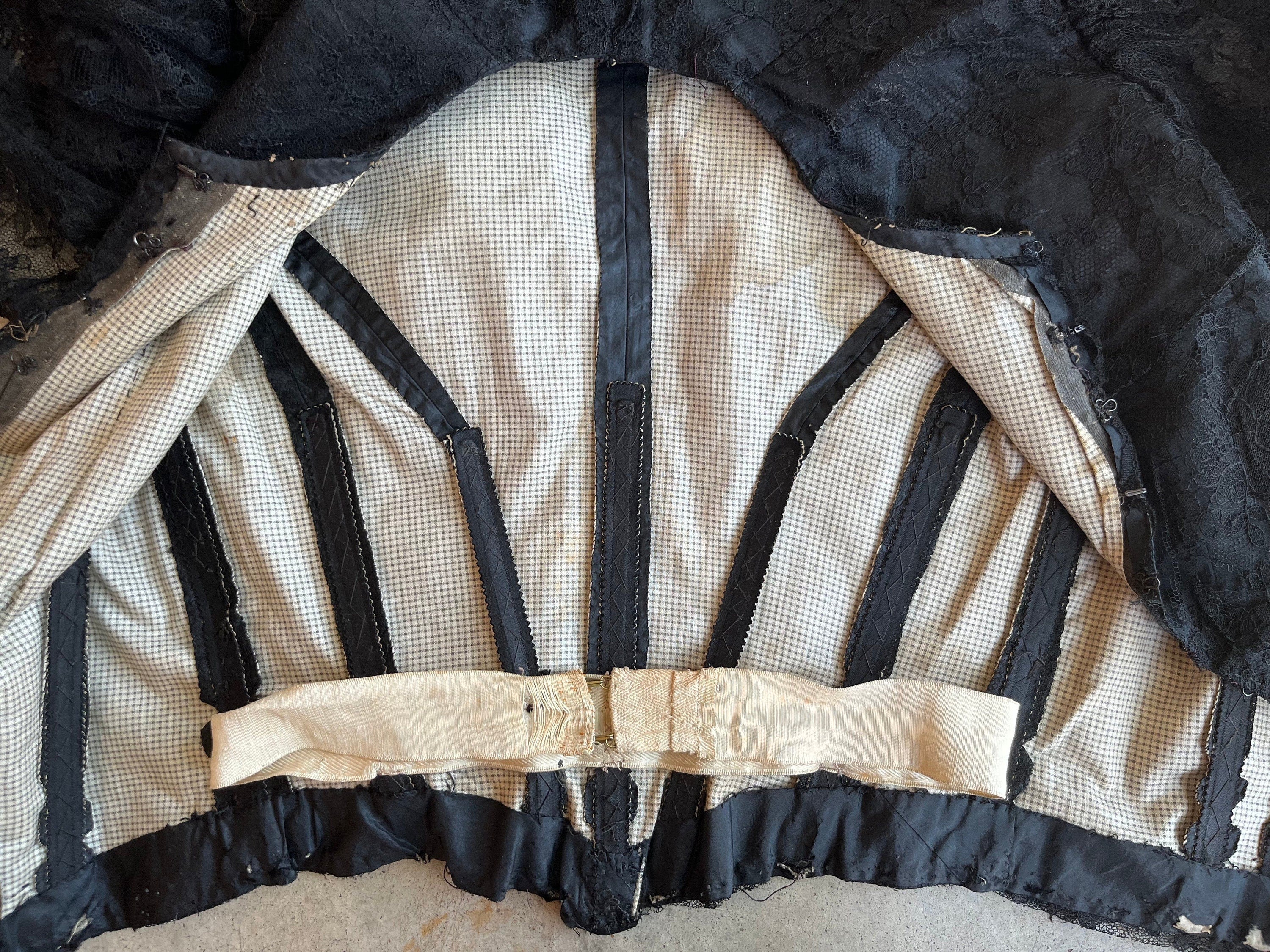 C. Victorian Black Lace Bodice Antique Victorian Clothing Historical Fashion - Image 8