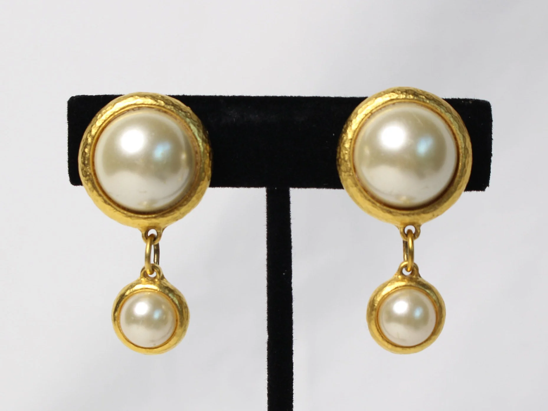 Chic Baroque Drop Pearl Clip On Statement Earrings by Anne Klein - Image 5