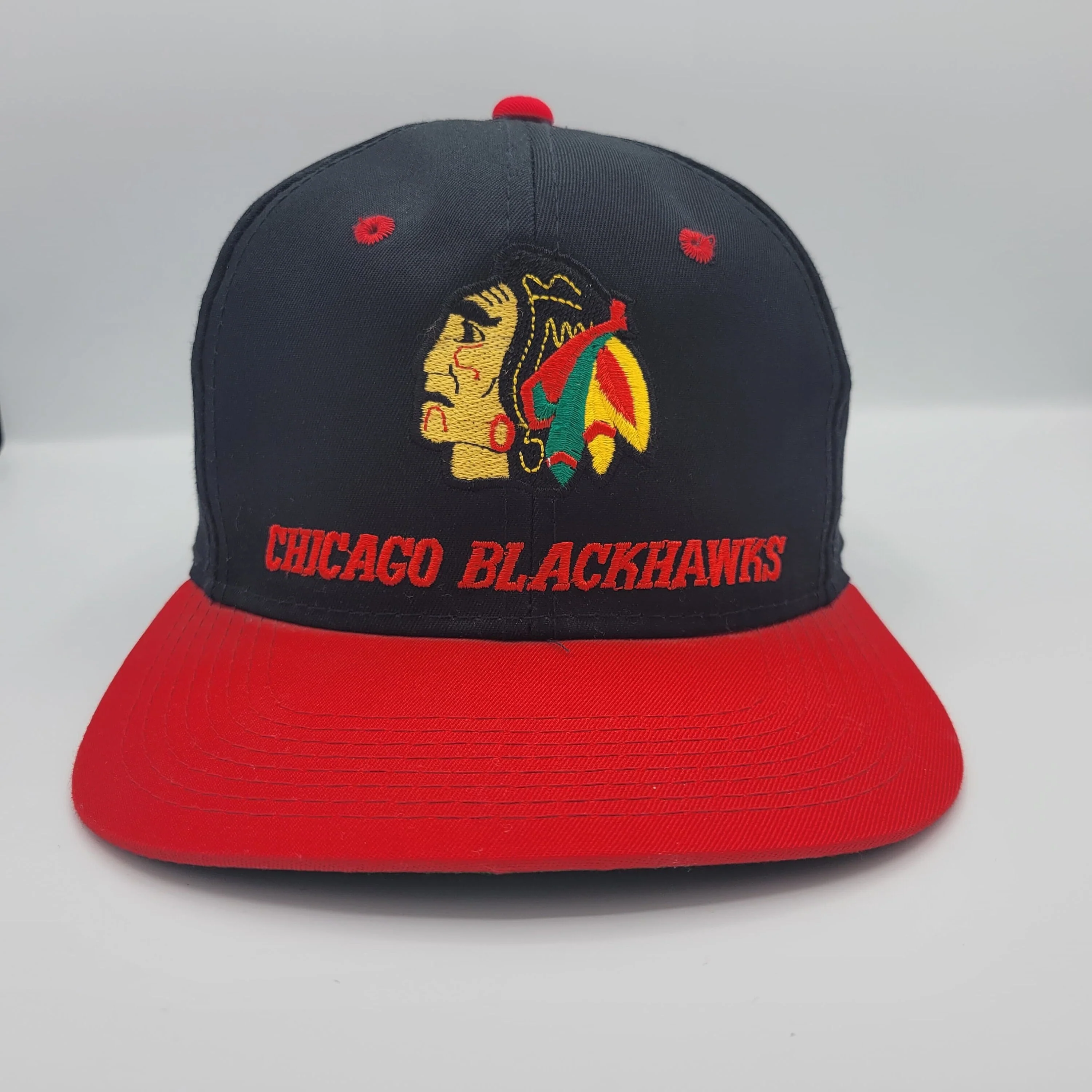 Chicago Blackhawks Vintage 90s G Cap Snapback Hat Nhl Hockey Black Red Hat Stitched On Logos Green Under Bill - Image 2