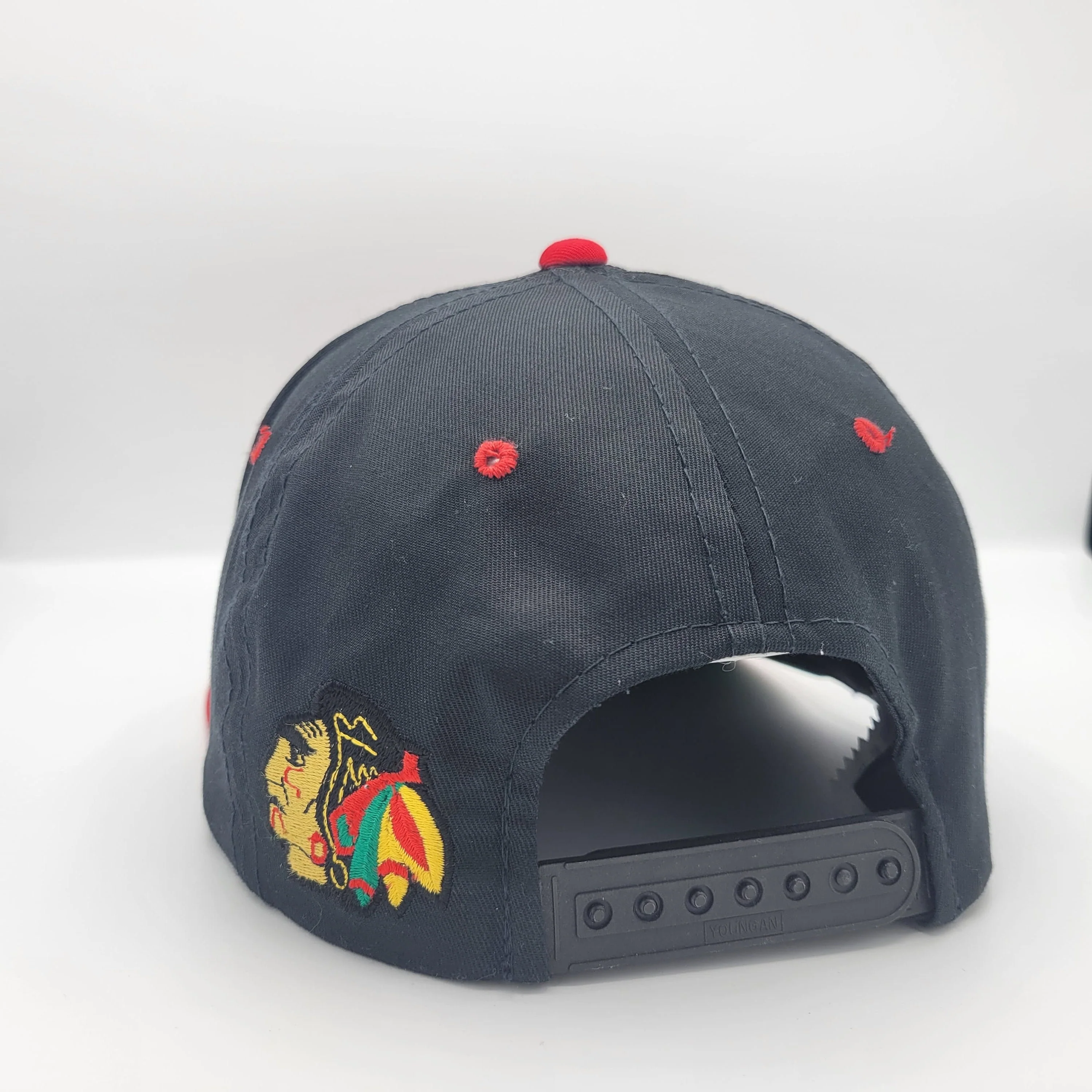 Chicago Blackhawks Vintage 90s G Cap Snapback Hat Nhl Hockey Black Red Hat Stitched On Logos Green Under Bill - Image 3