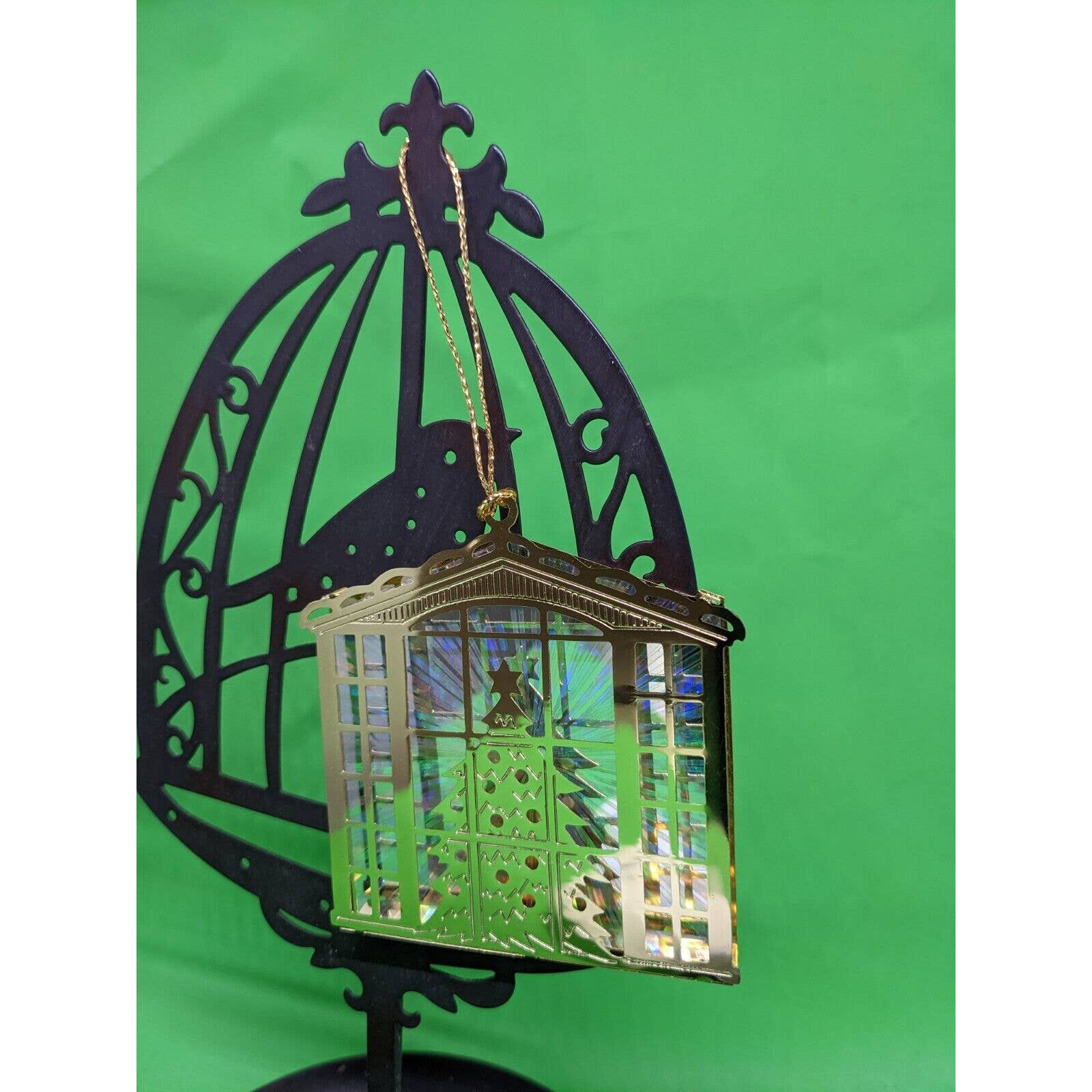 Christmas Scene Reflections Ornament Gift Collection Christmas by Avon - Image 4