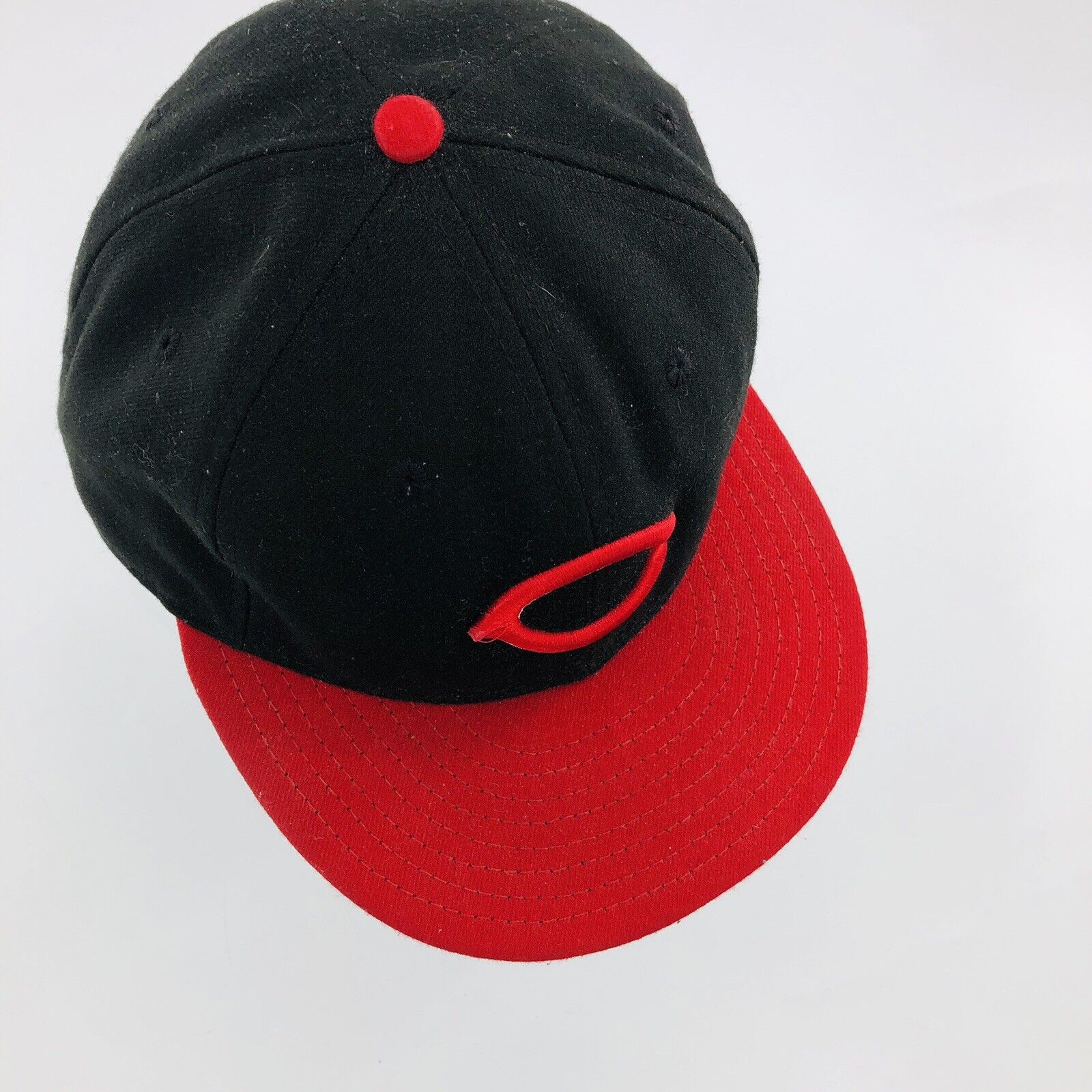Cincinnati Reds Cool Base 59fifty Fitted Hat 7 5/8 Black Red On Field by New Era - Image 2