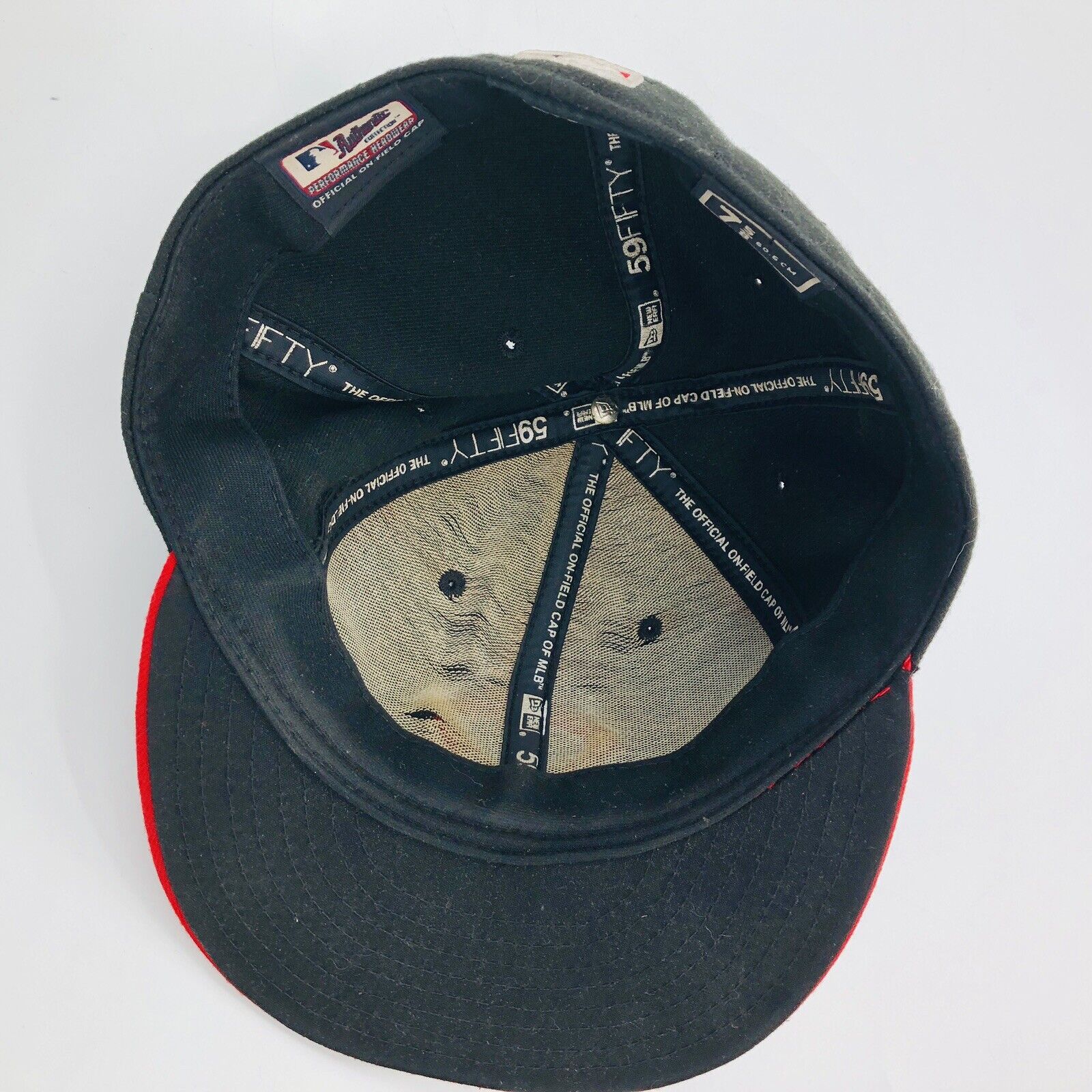 Cincinnati Reds Cool Base 59fifty Fitted Hat 7 5/8 Black Red On Field by New Era - Image 8