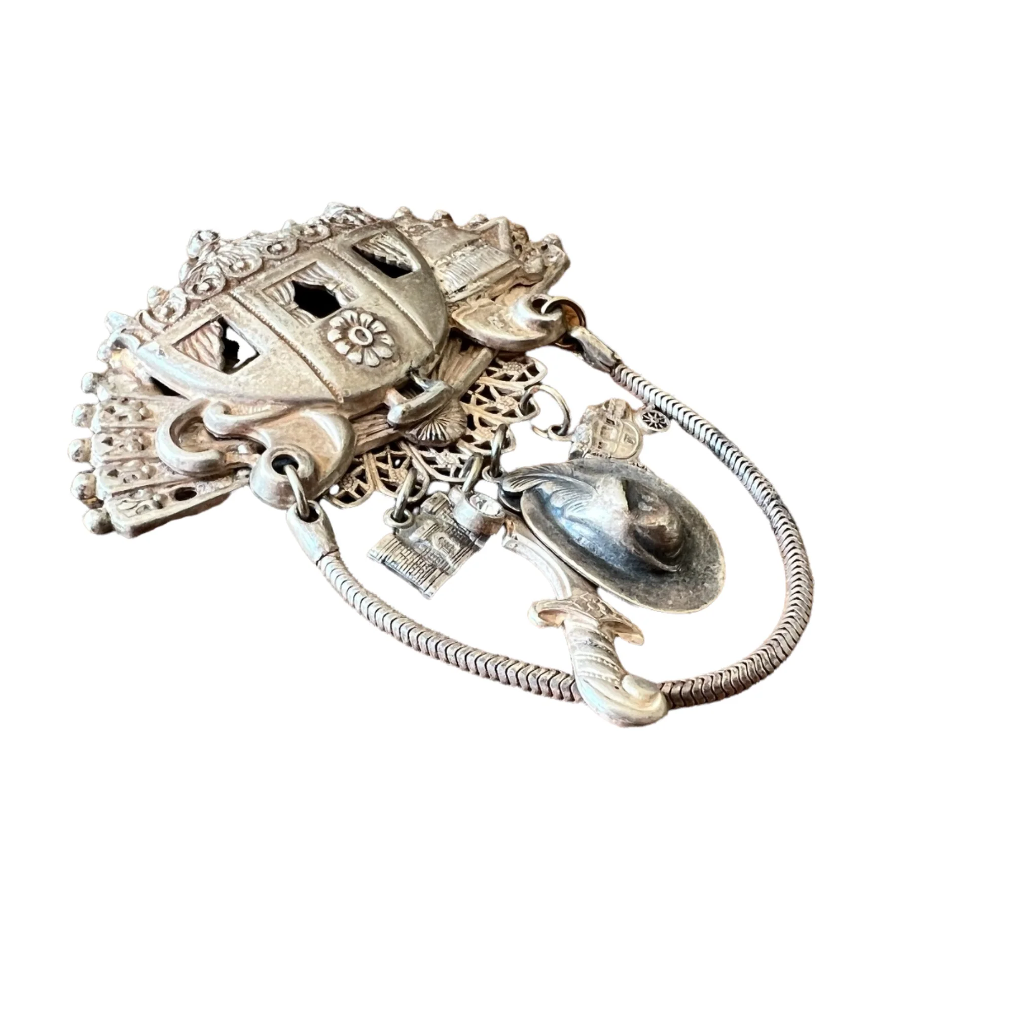 Cinderella Carriage Brooch With Dangle Charms - Image 4