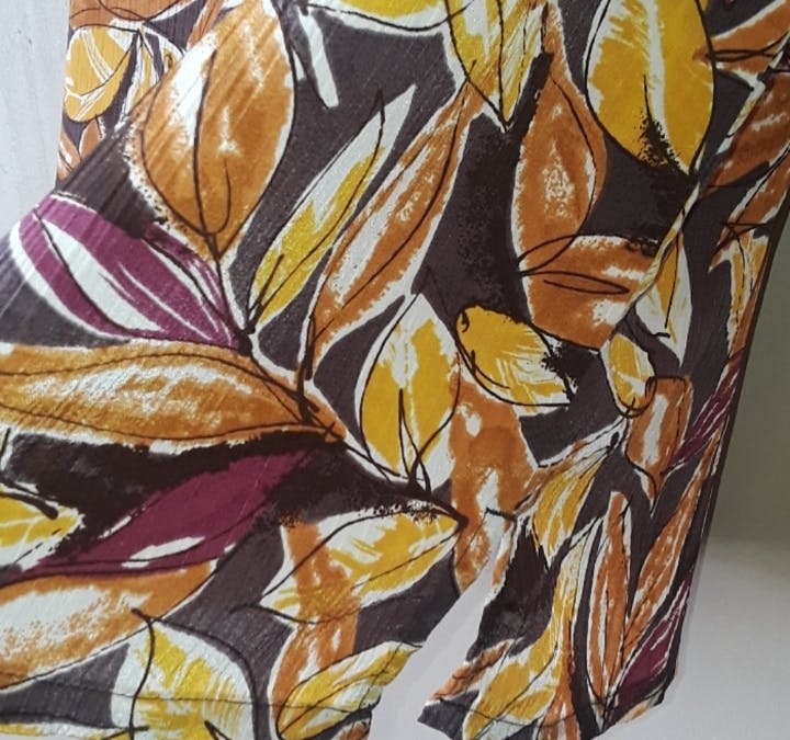 90's Classic Leaf Print Blouse by Donnkenny - Image 4
