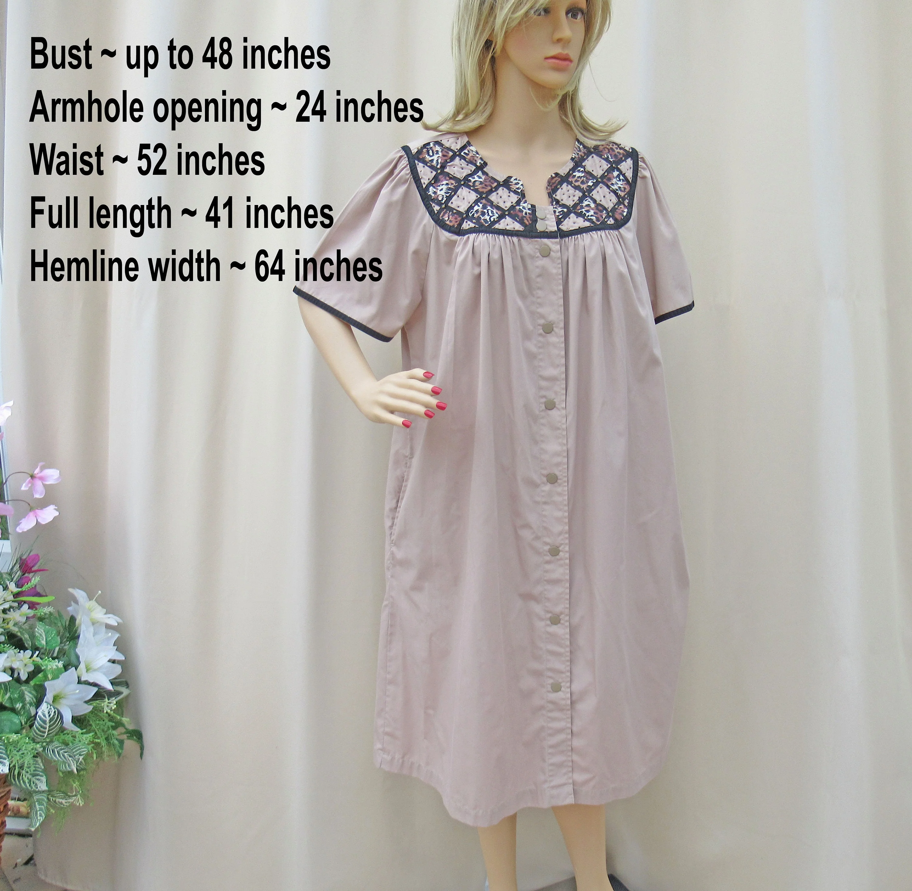 Coat Robe Mocha Brown Quilted Animal Print Yoke Knee Length Front Snaps Polyester Cotton Mix by Go Softly Models - Image 4