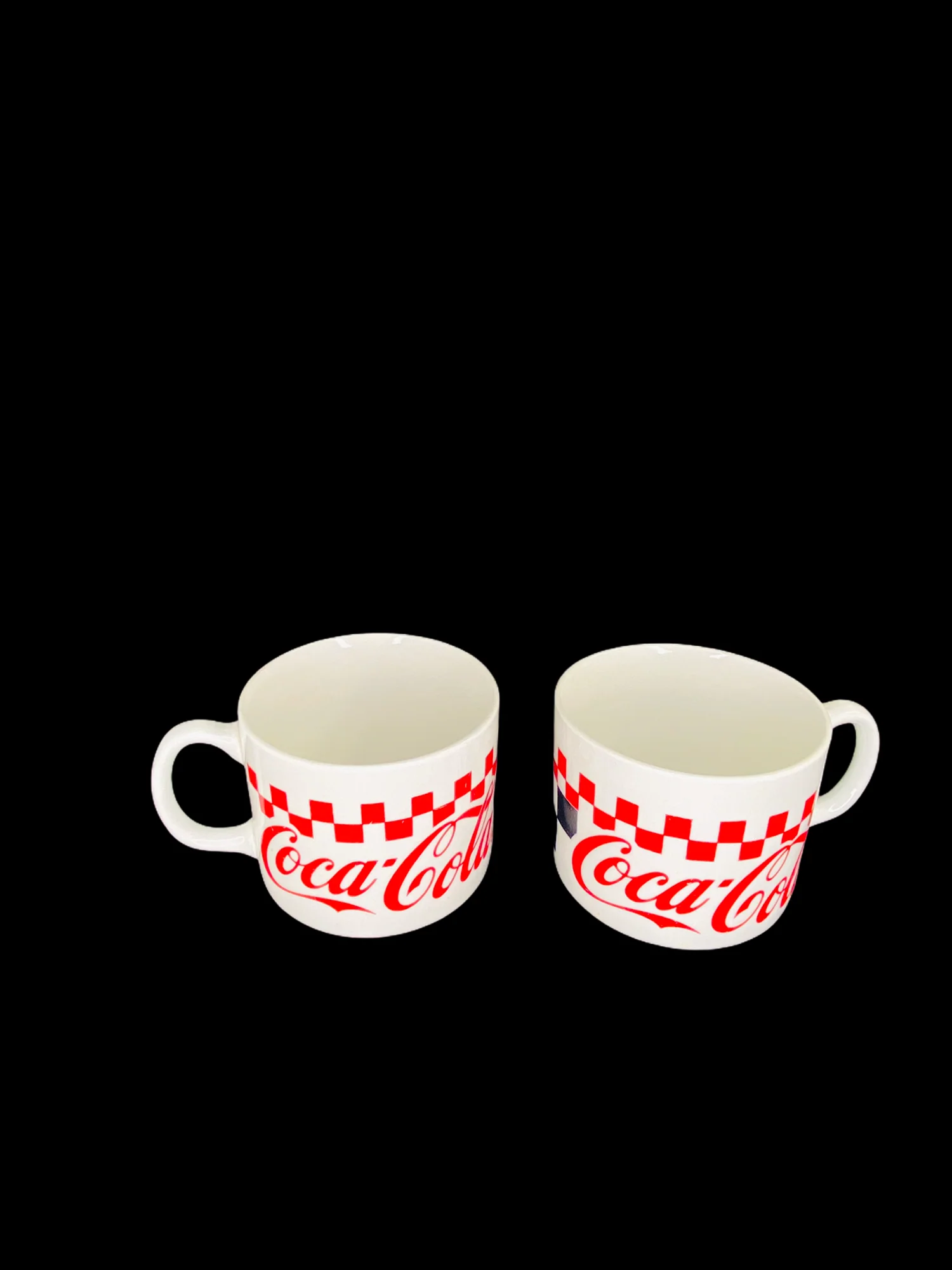 Coca Cola Gibson Vintage Checkered Mugs Pair 1997 Retired by Coca Cola By Gibson - Image 2