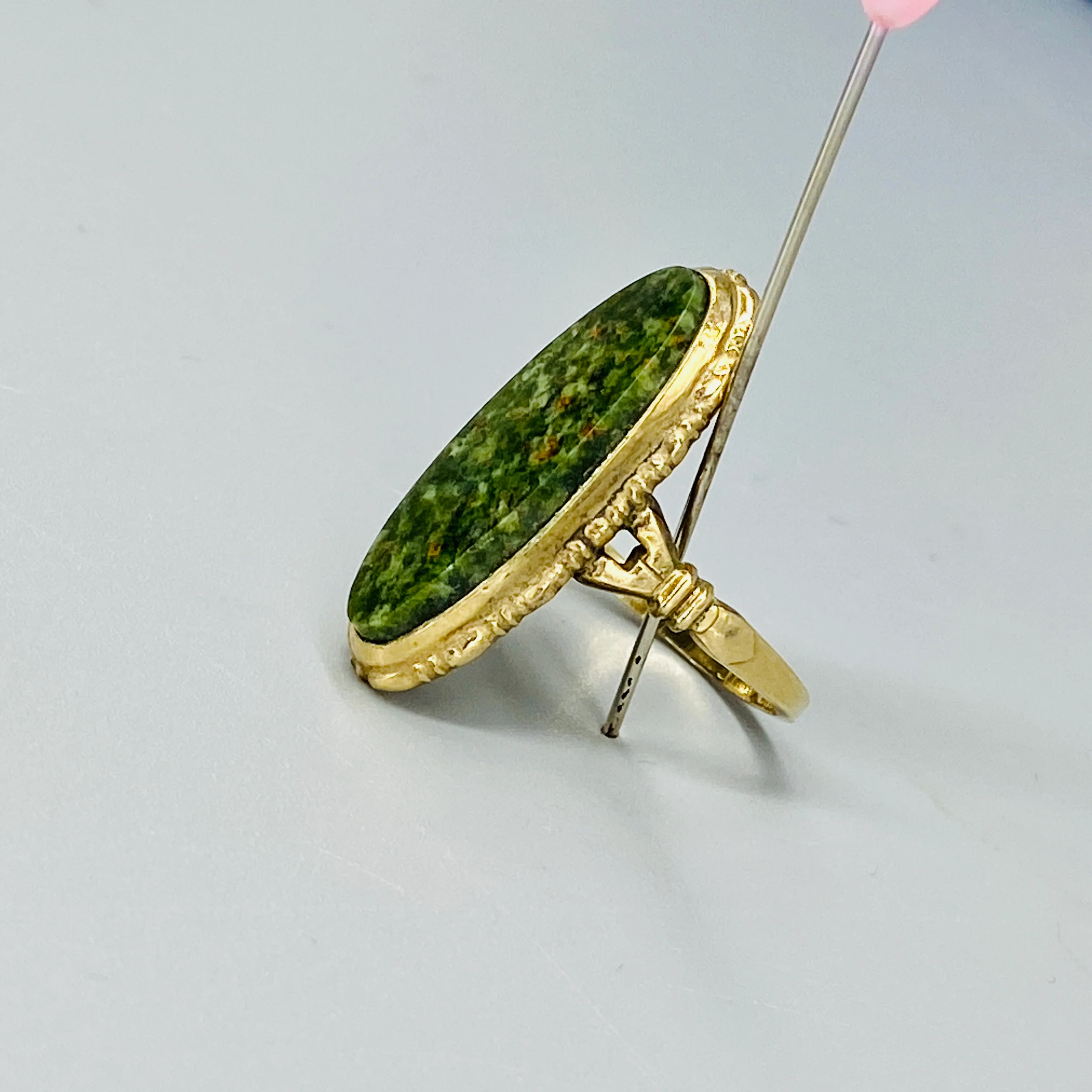 Cocktail Ring Gold And Green Stone By Uncas - Image 4