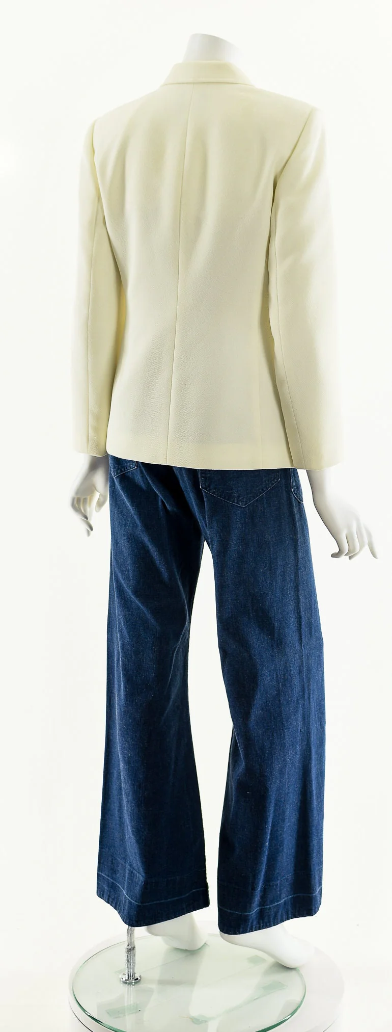 Creamy Off White Crepe Power-Suit Blazer - Image 7