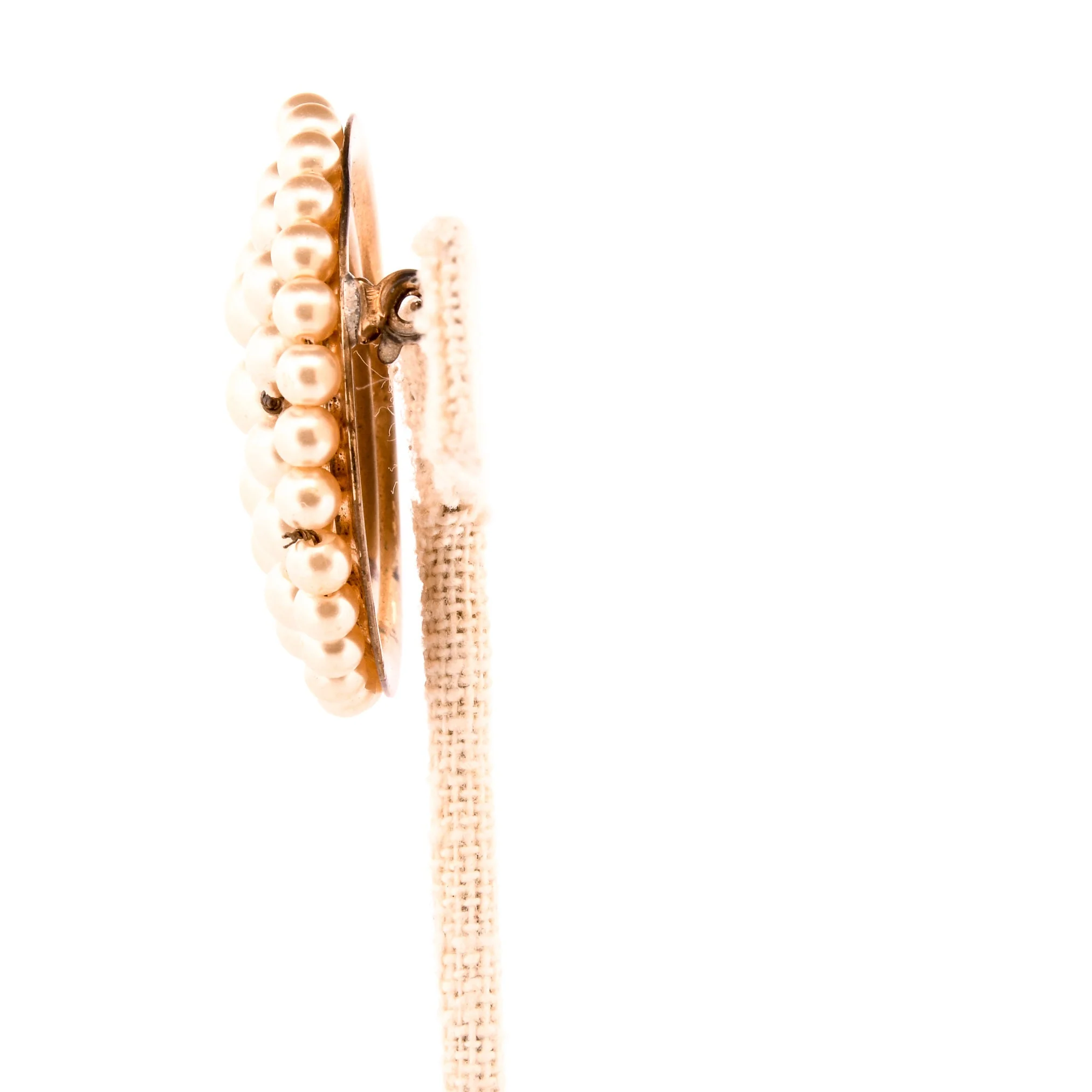 Creamy Pearl 40s Brooch Pin - Image 3