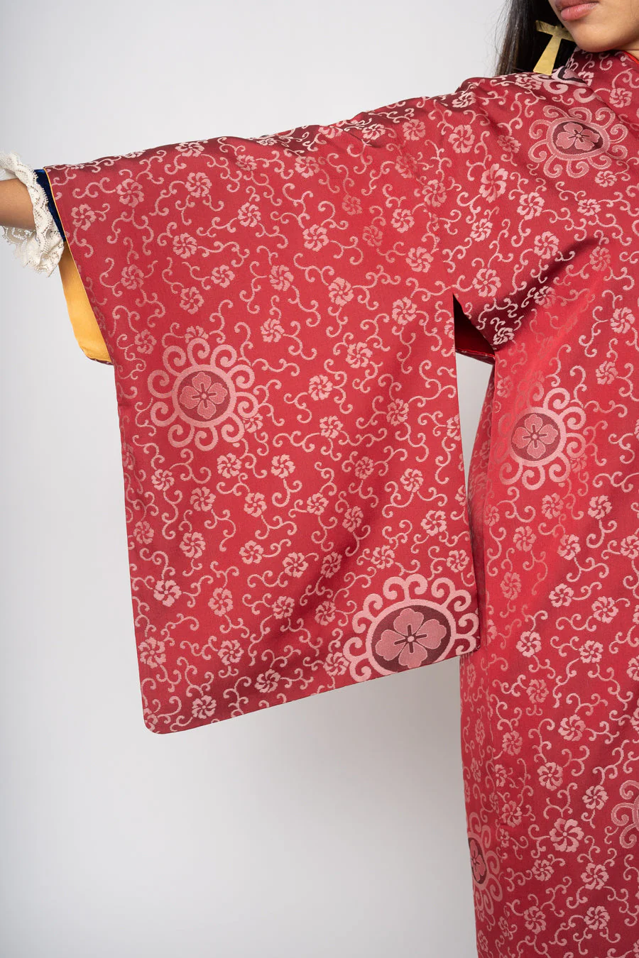 Crimson Rose Kimono - Image 9