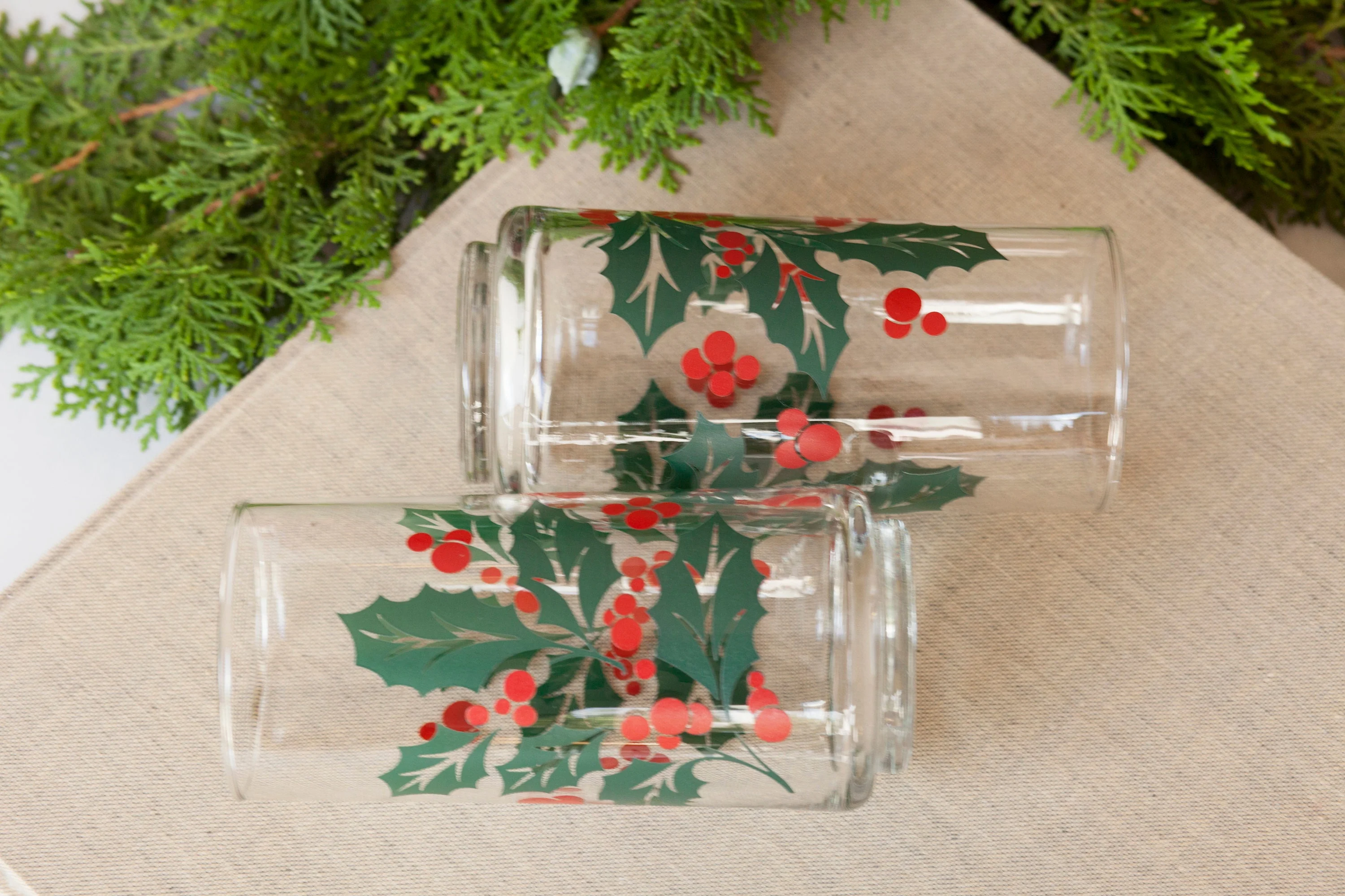 Crisa Holly Tumblers Set of Four 80s Screen Printed Holiday Vintage by Crisa - Image 2