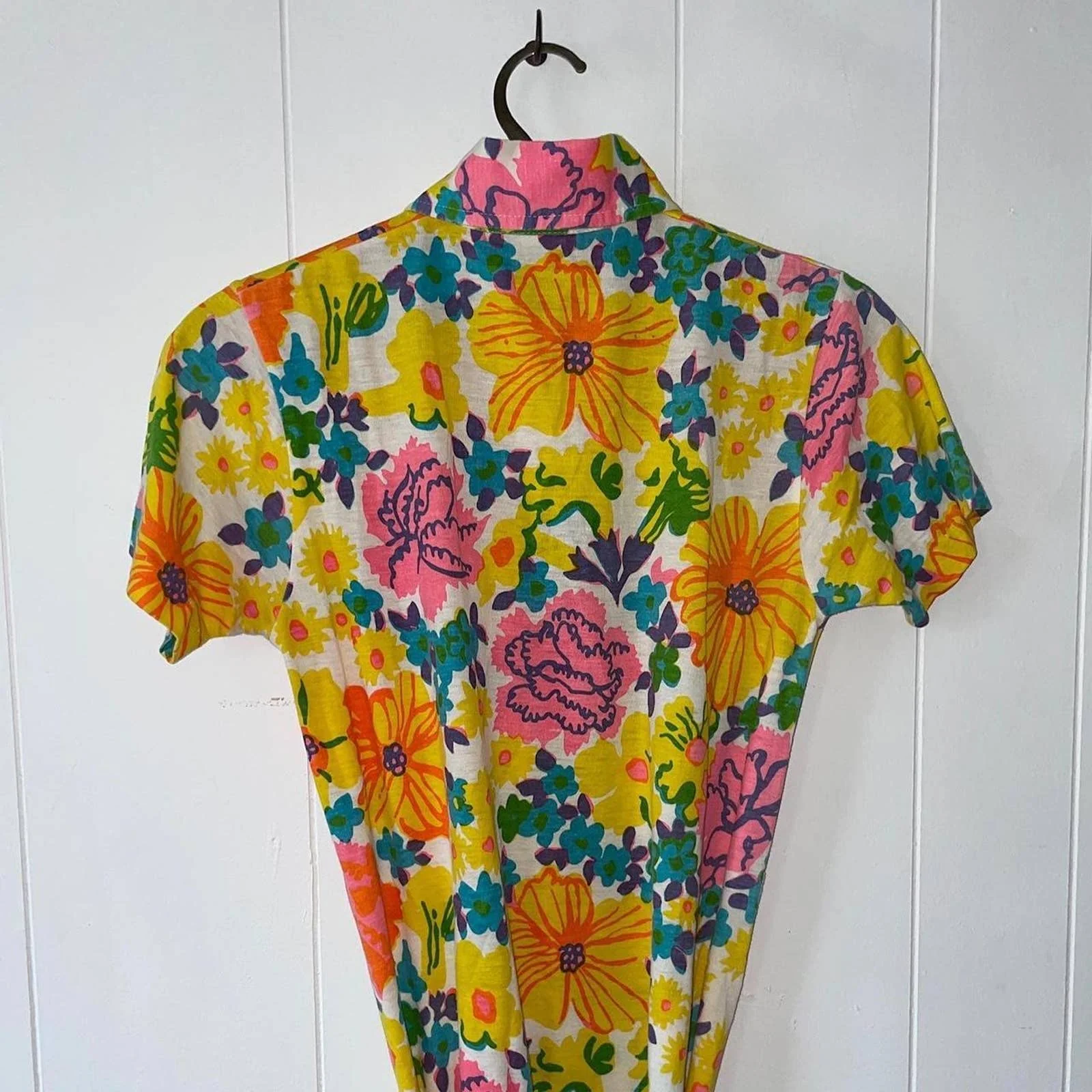 Darling Vintage 70s Lilly Pulitzer Sportswear Floral Collared Shirt Dress by Lilly Pulitzer - Image 2