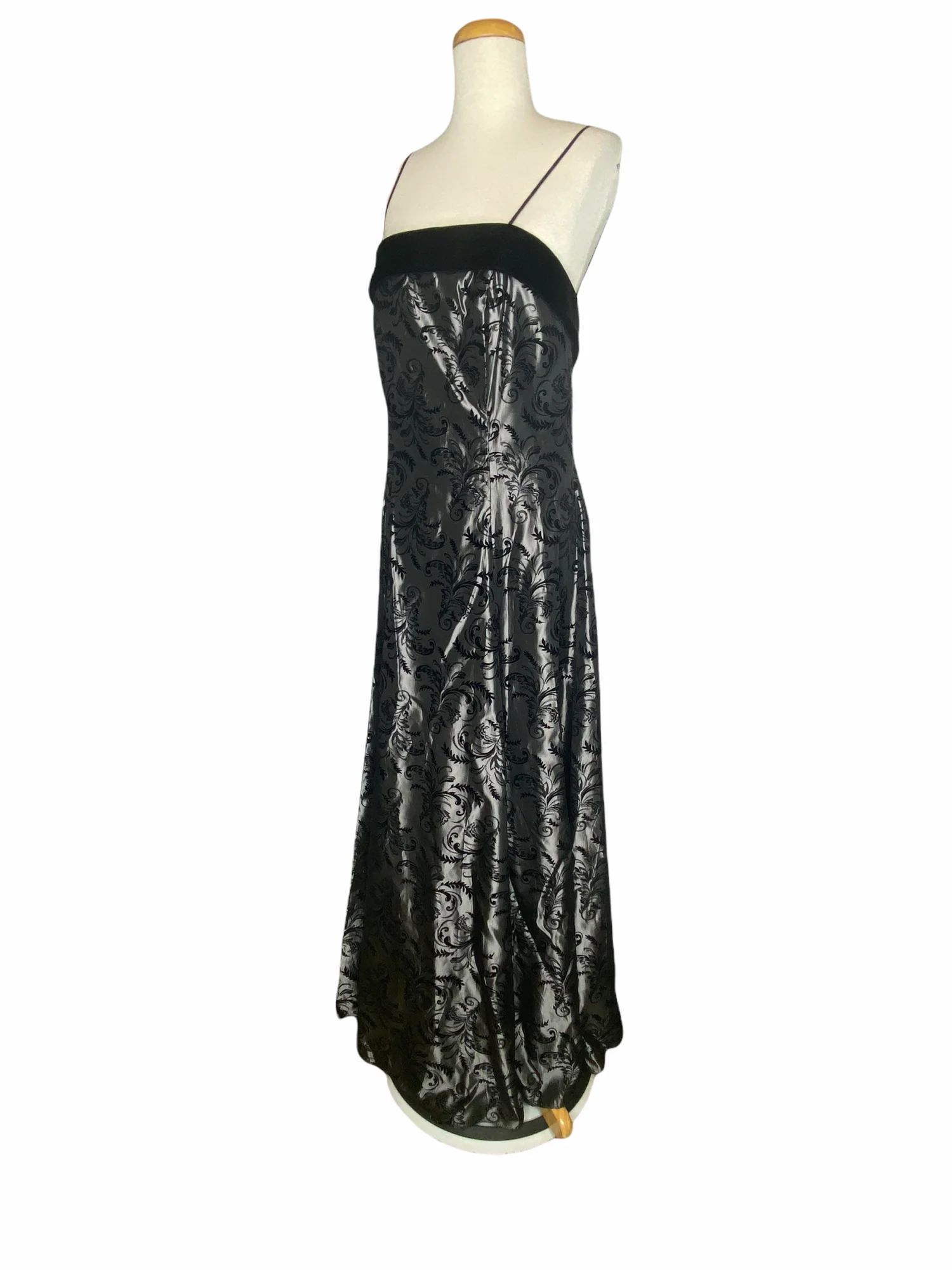 Dave and Johnny Vintage Gown Jacquard Spaghetti Straps by Dave & Johnny - Image 9