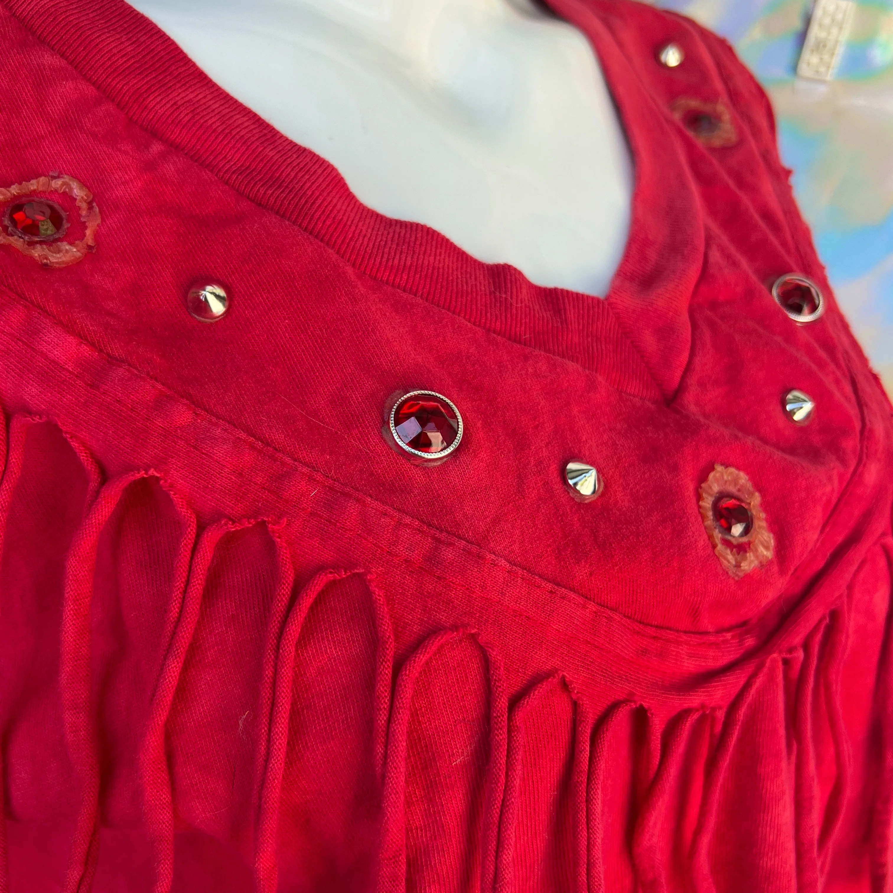 Decorated Red Short Sleeve Fringe T-Shirt - Image 5