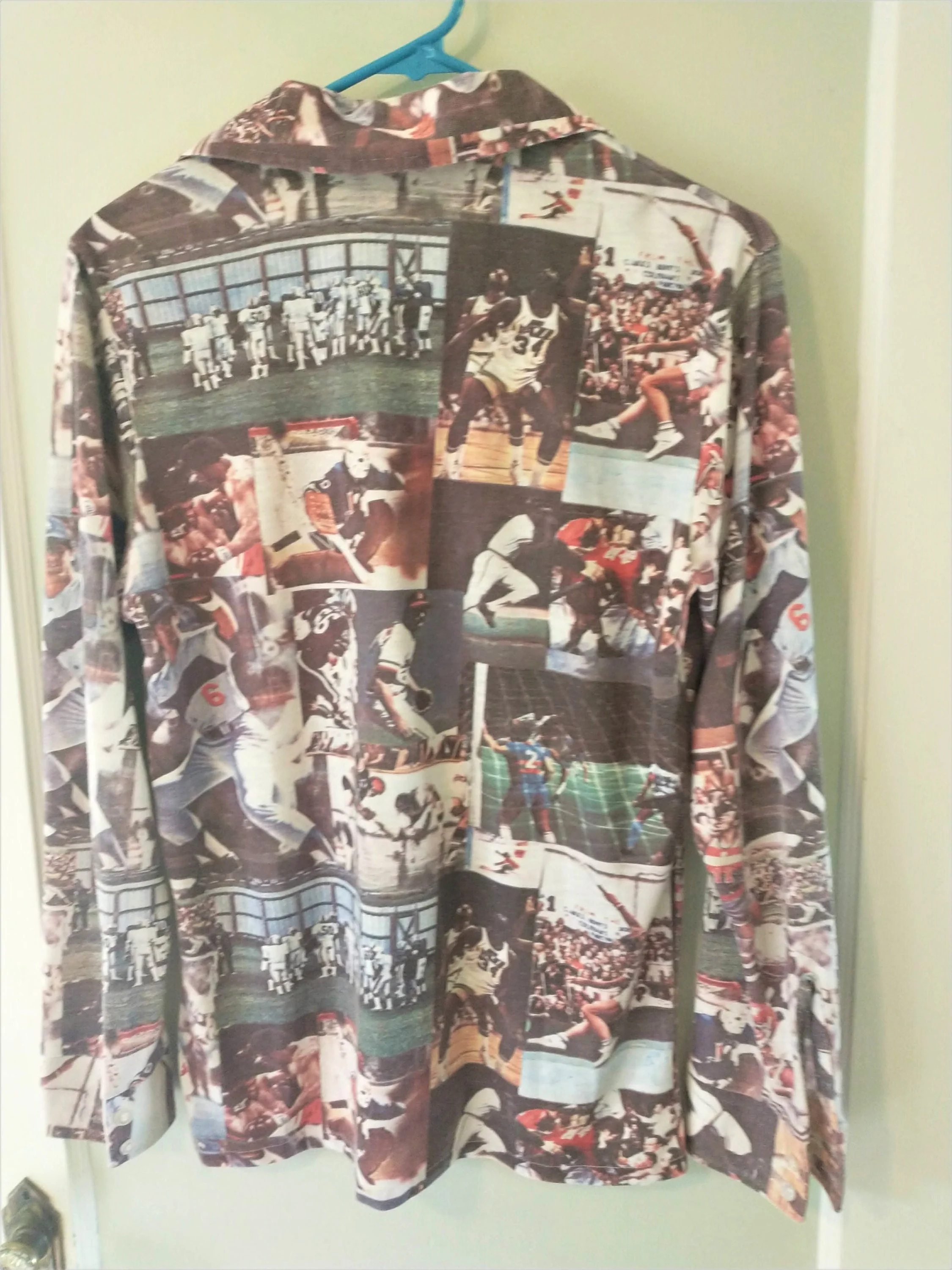 Disco Retro Button Up Shirt Sports Images From Early 80s Men's Extra Small To Small Retro Large Collar Knit by JC Penny - Image 2
