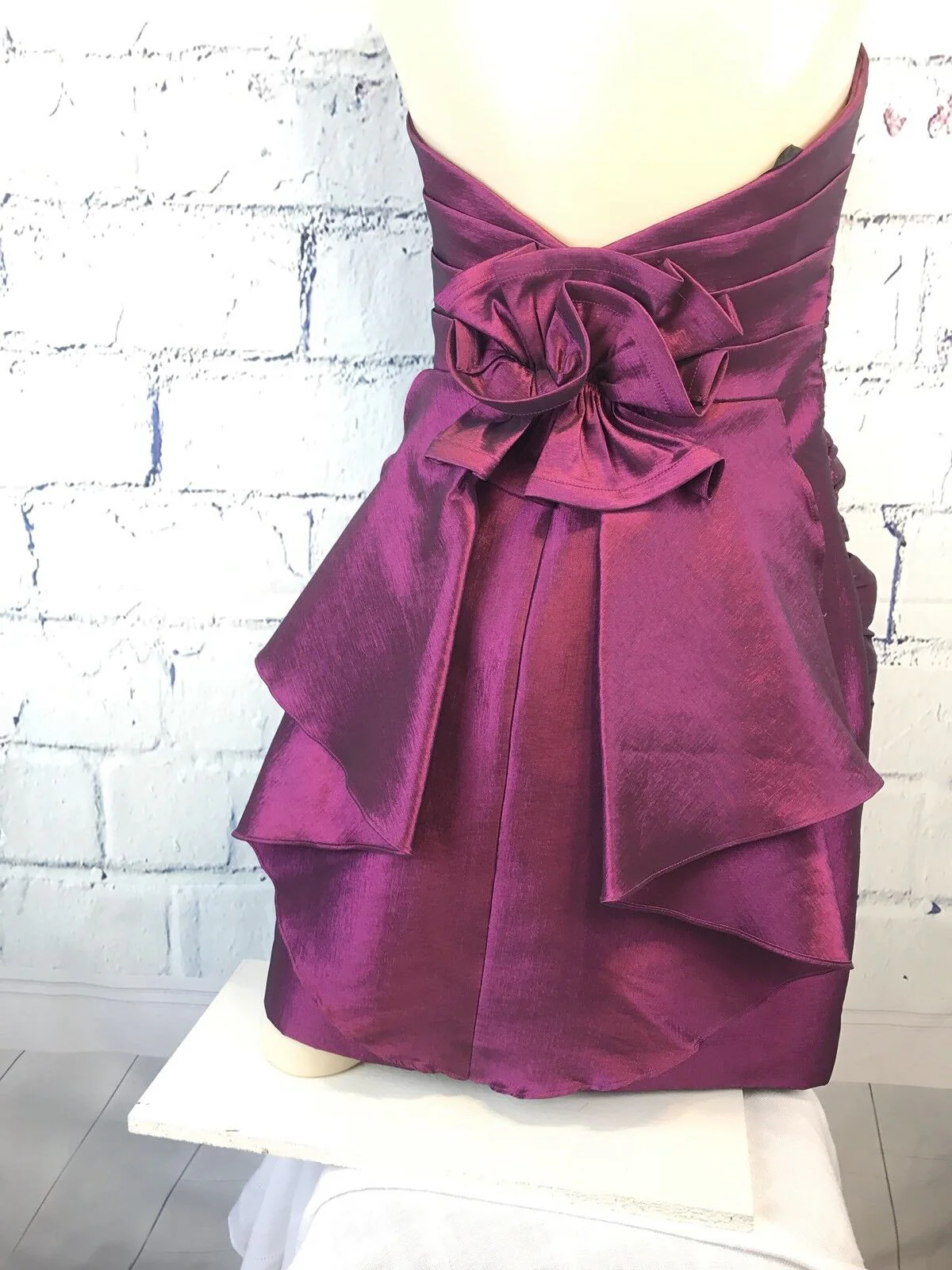 Dress Magenta Size 6 Party Evening Prom Beautiful Bow Detail by Phoebe Couture - Image 8