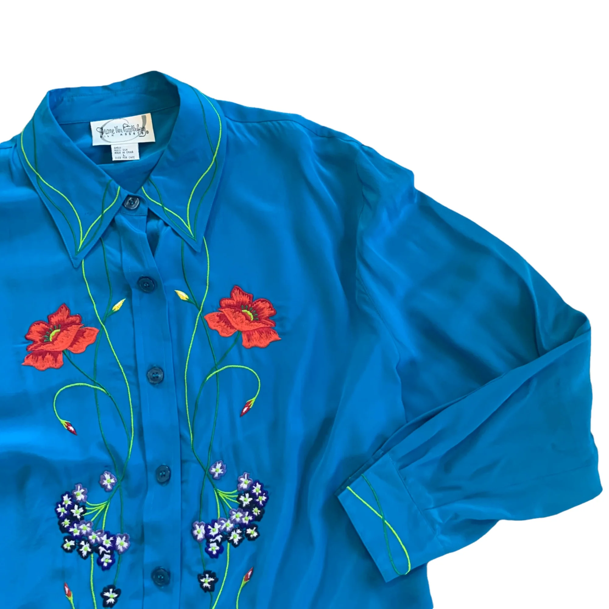 Dvf 100% Silk Floral Embroidered Blouse By Diane Von Furstenberg - Image 3