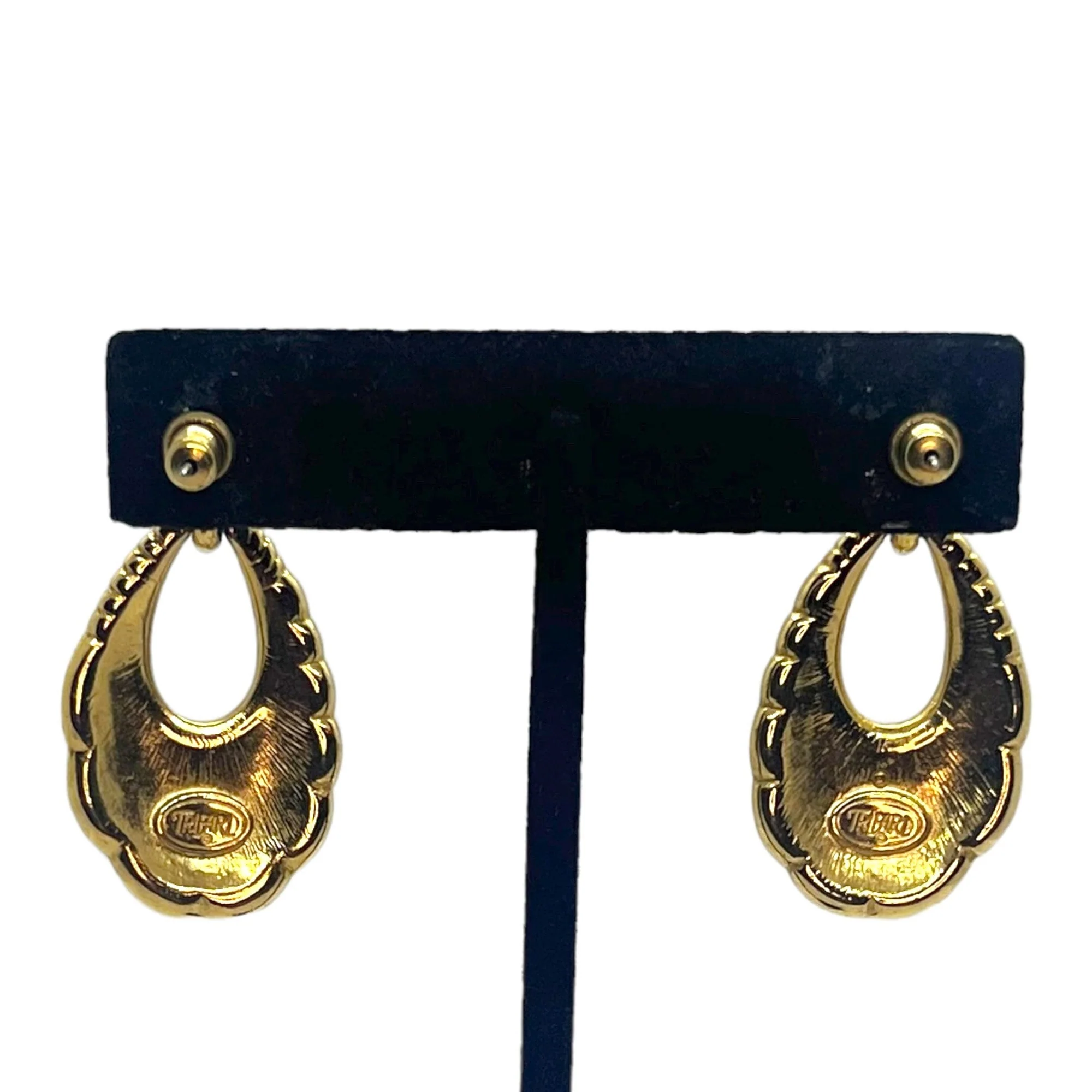 Dynamite Vintage Trifari Enamel Earrings 80s 90s Runway Couture Gold Tone Red Drop Dangles by Trifari - Image 3