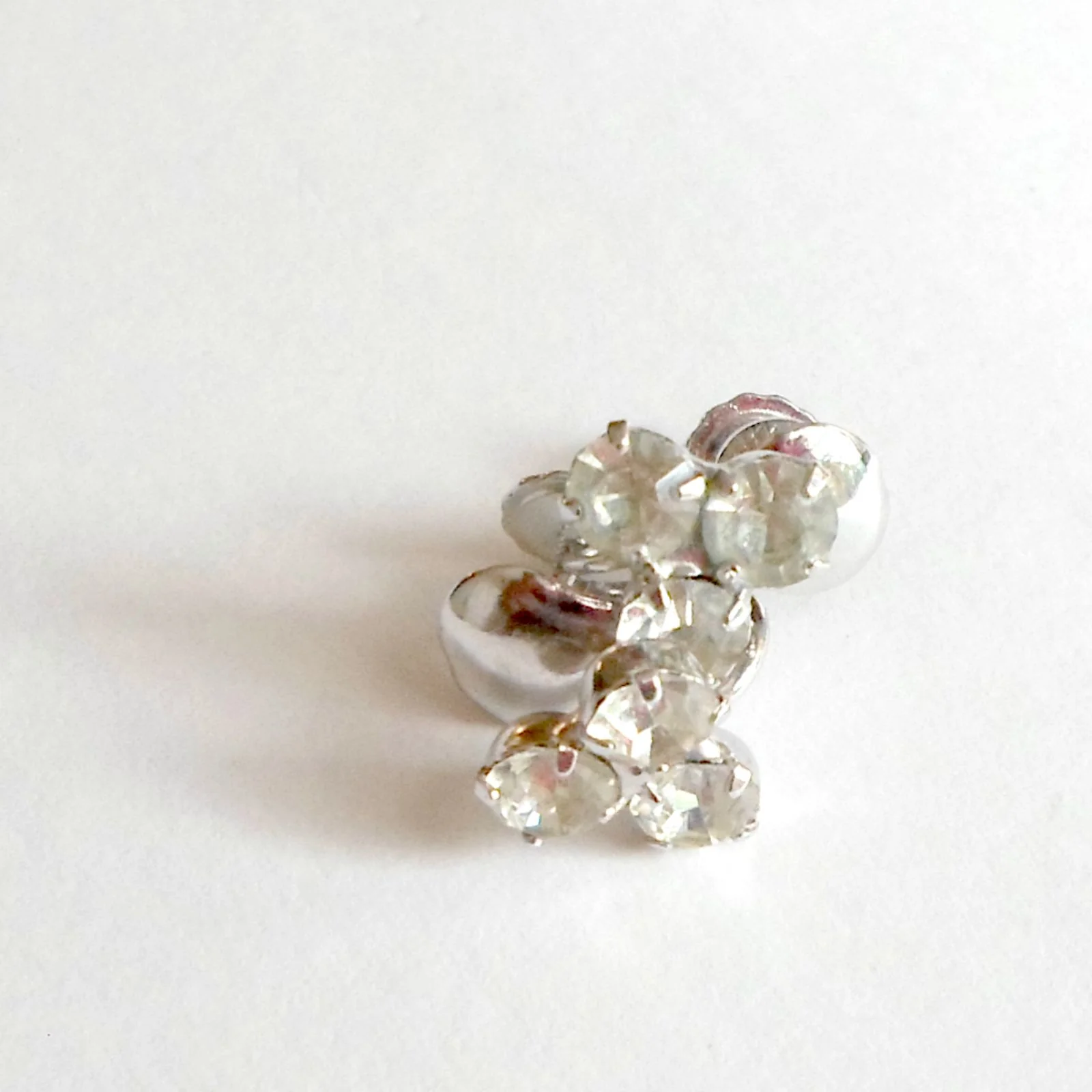 Earrings 3 Big Rhinestones Screwback By Coro - Image 4