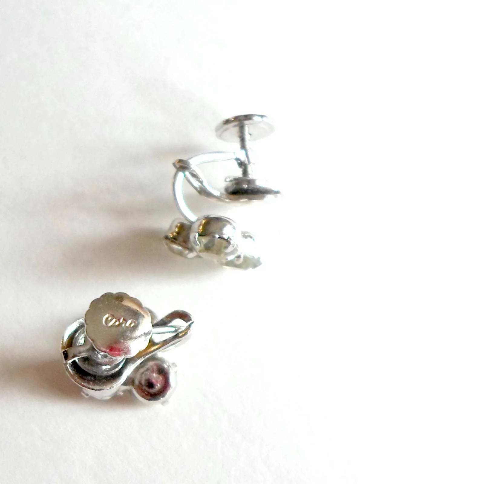 Earrings 3 Big Rhinestones Screwback By Coro - Image 5