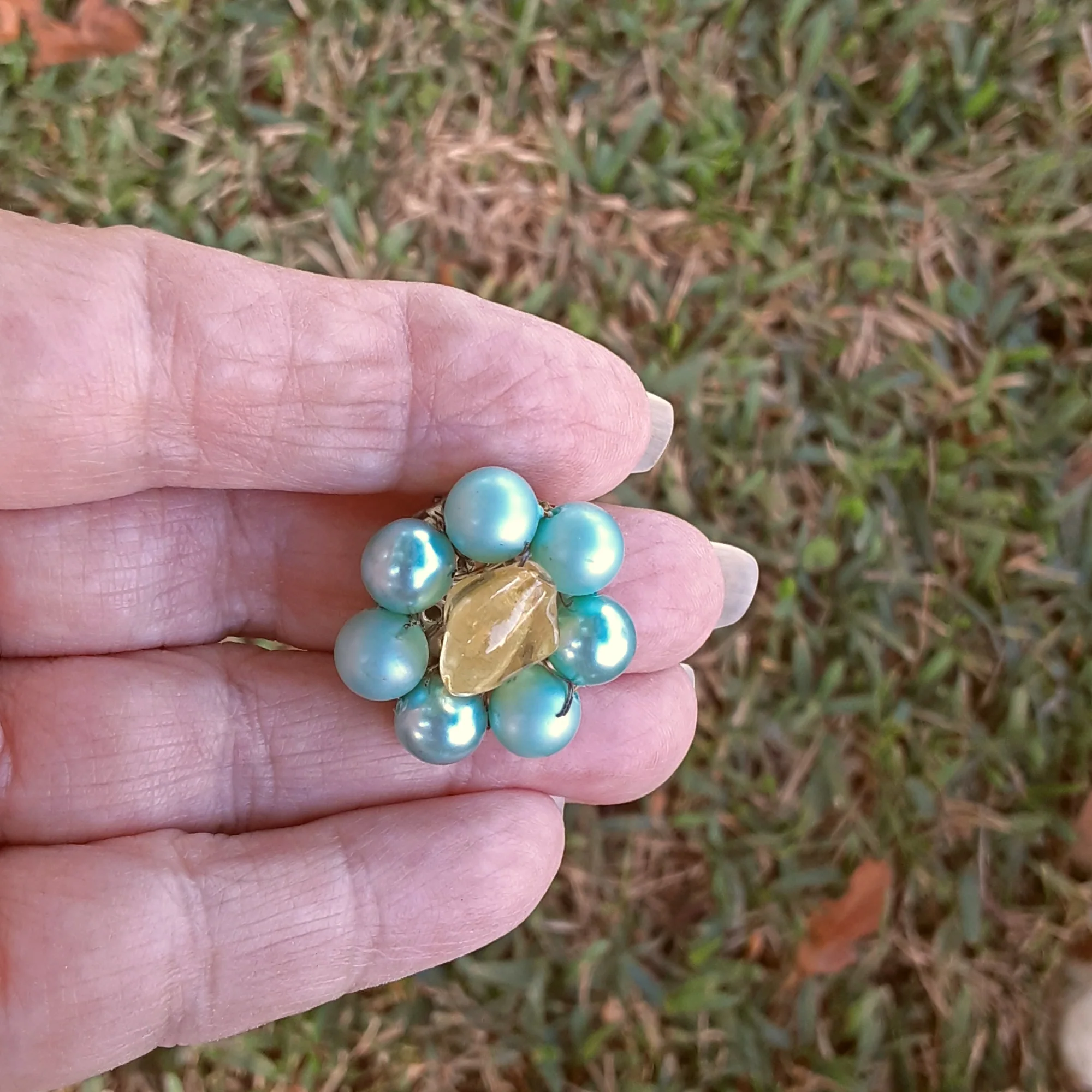 Earrings Green Cluster Faux Pearls Japan - Image 4