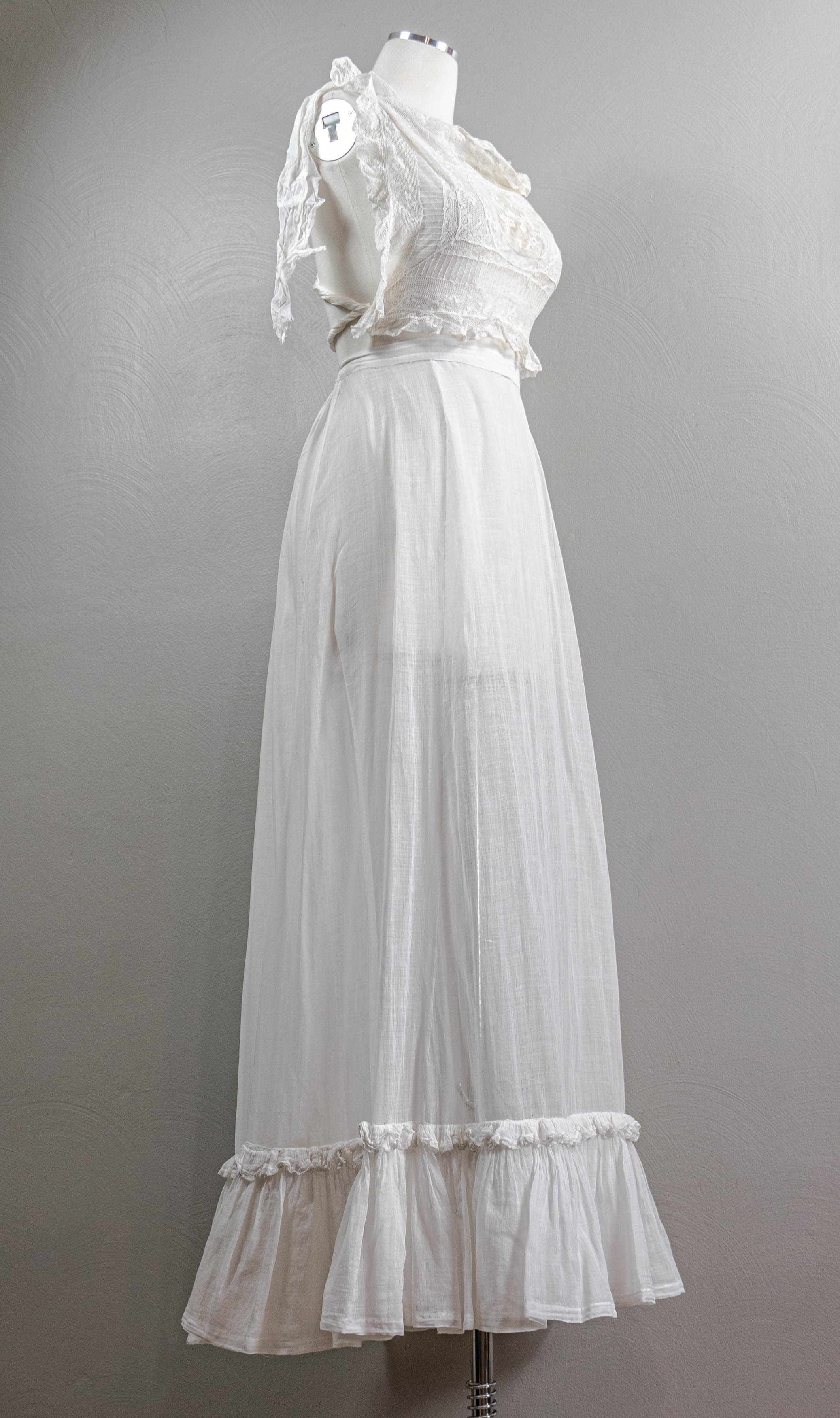 Edwardian Antique Lawn Cotton Skirt Light Weight Ruffles - Image 4