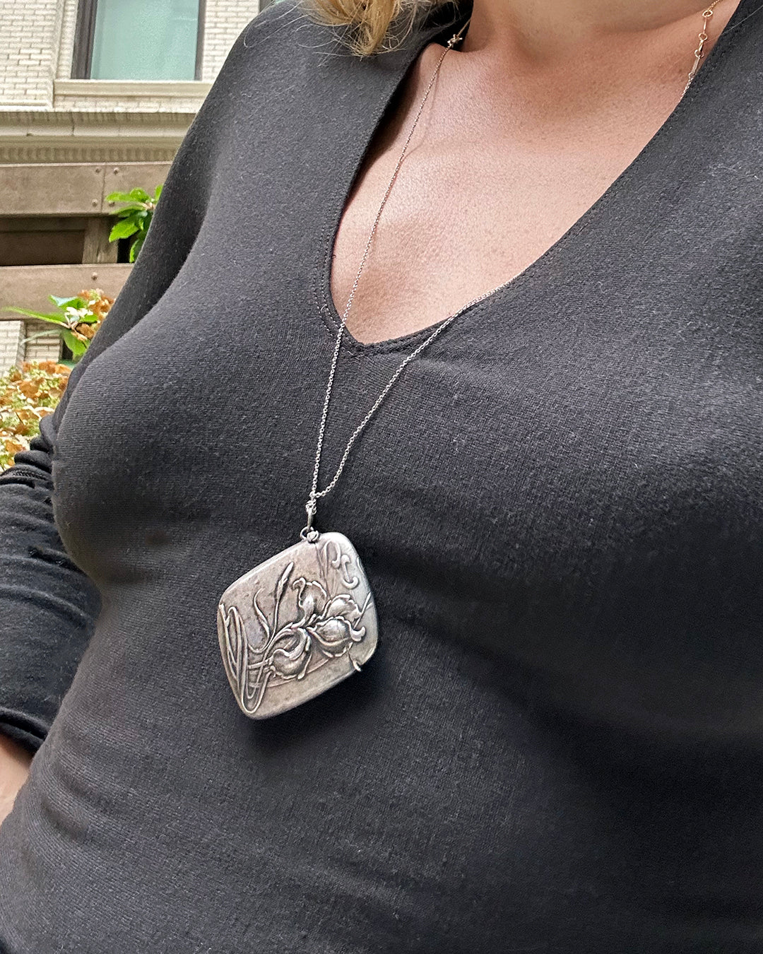 Edwardian Art Nouveau Silver Vesta/match Case Pendant - Image 2