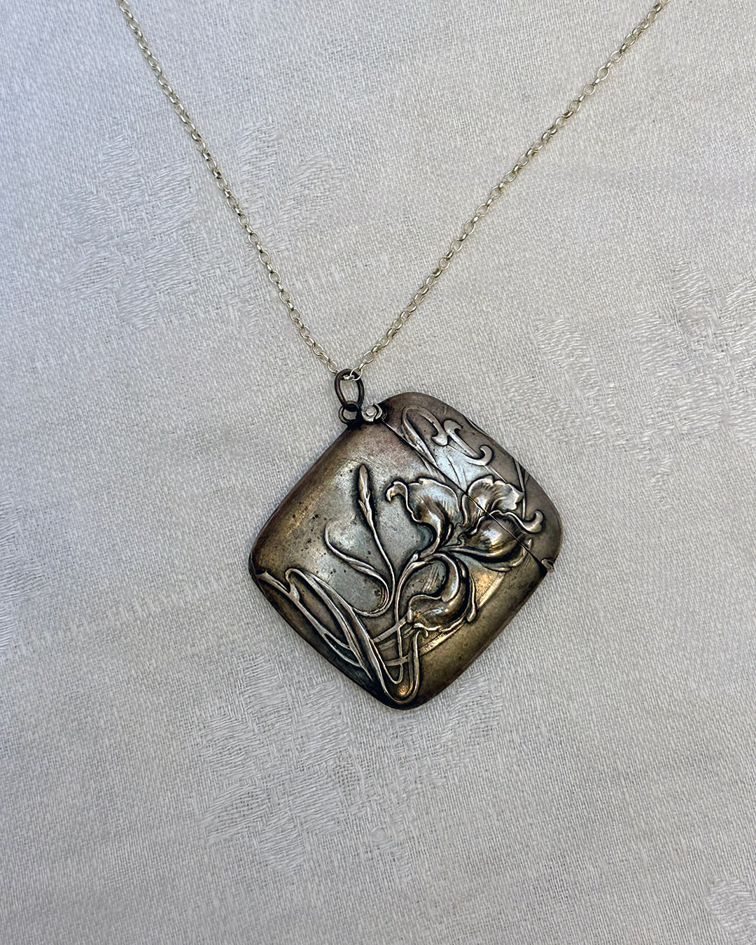 Edwardian Art Nouveau Silver Vesta/match Case Pendant - Image 3