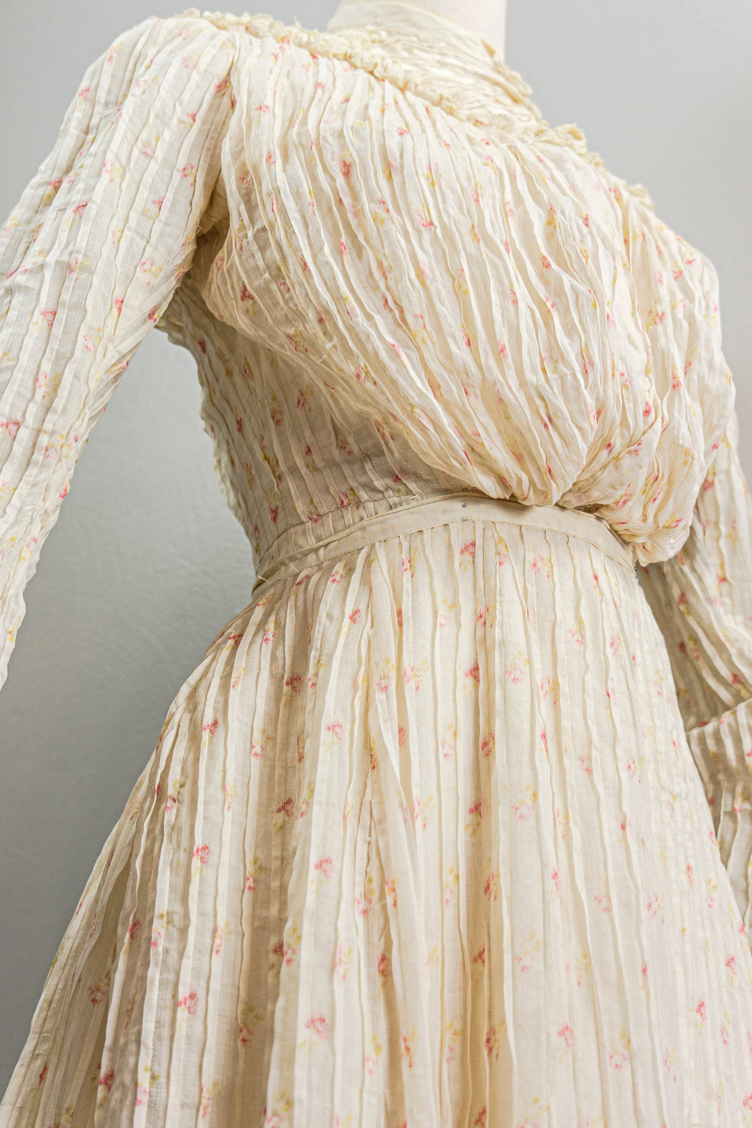 Edwardian Romantic Rose Printed Cotton Dress Pin-tucking - Image 8