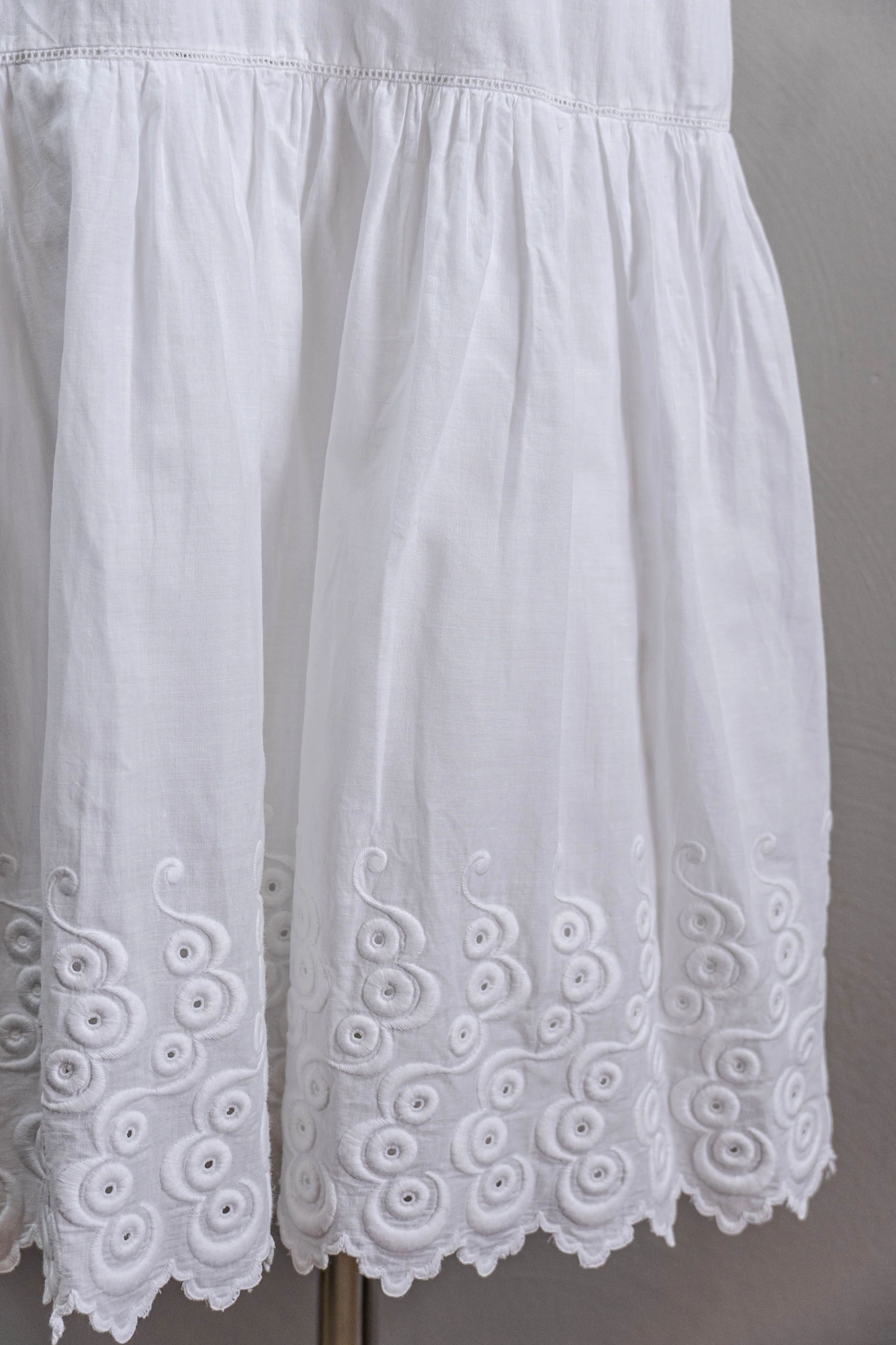 Edwardian Ruffly White Cotton Skirt Embroider Hem, Train - Image 7