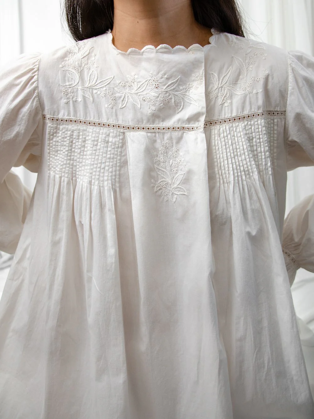 Edwardian/Victorian Cotton Dress Antique Nightgown - Image 4