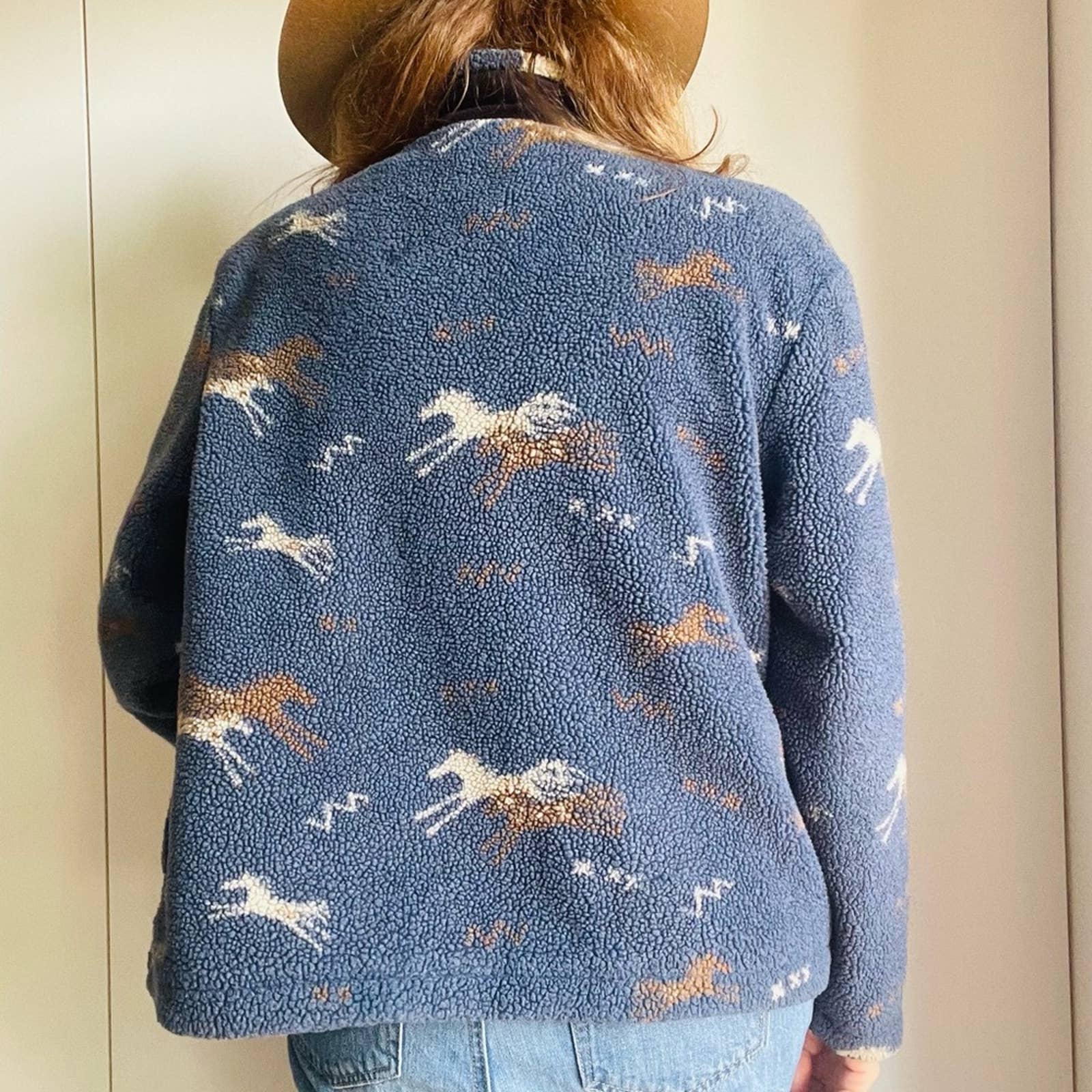 Equestrain Beber Fleece Teddy Jacket Southwestern Horse Print Lrg Blue by Woolrich - Image 2