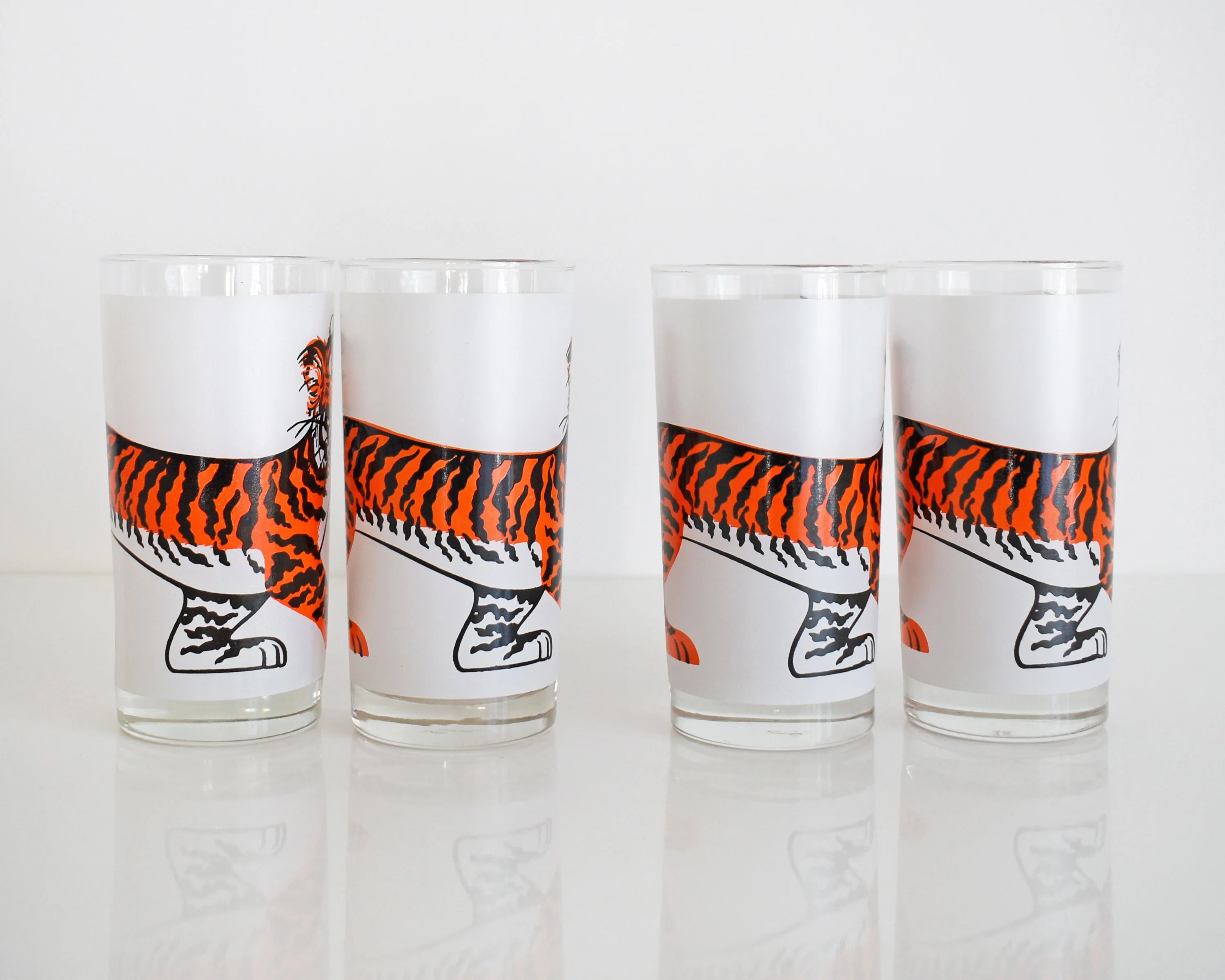 Esso Tiger Glasses Vintage 60s "put a Tiger In Your Tank" Set of Four Tumblers, Mid Century Modern Glasses, Retro Exxon Advertising - Image 3
