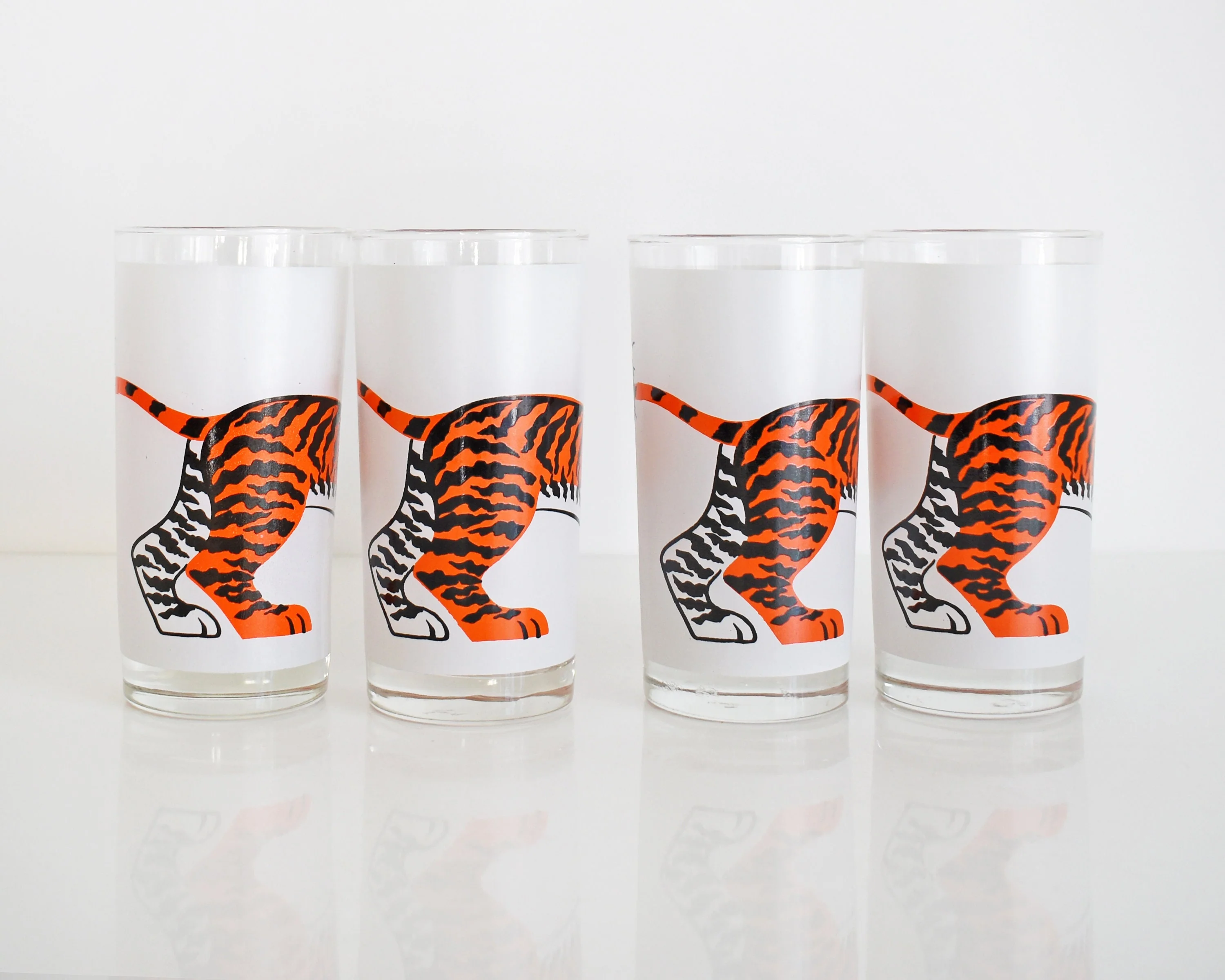 Esso Tiger Glasses Vintage 60s "put a Tiger In Your Tank" Set of Four Tumblers, Mid Century Modern Glasses, Retro Exxon Advertising - Image 4