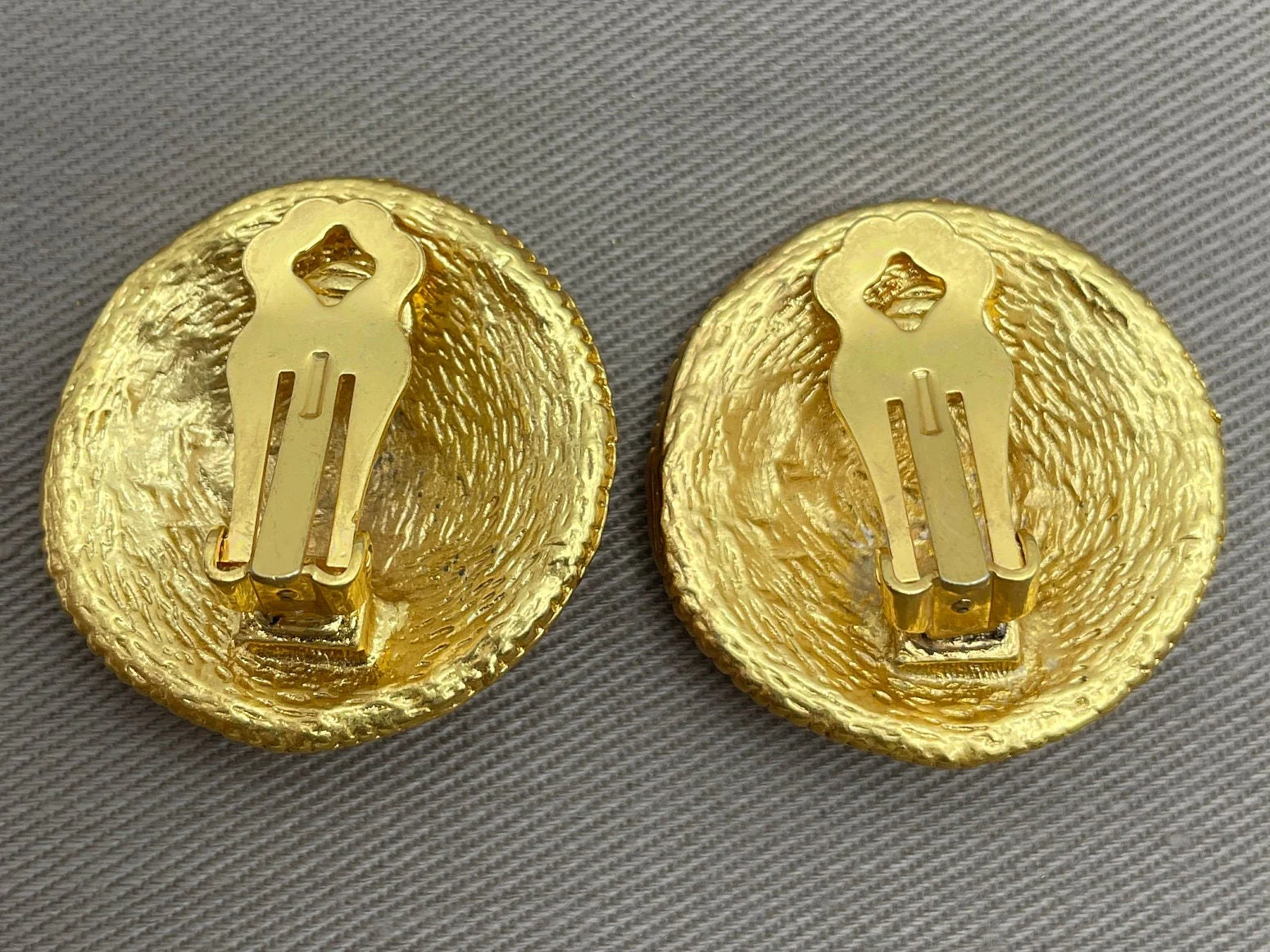 Etruscan Medallion Clip-On Statement Earrings Byzantine Gold Jewelry - Image 6