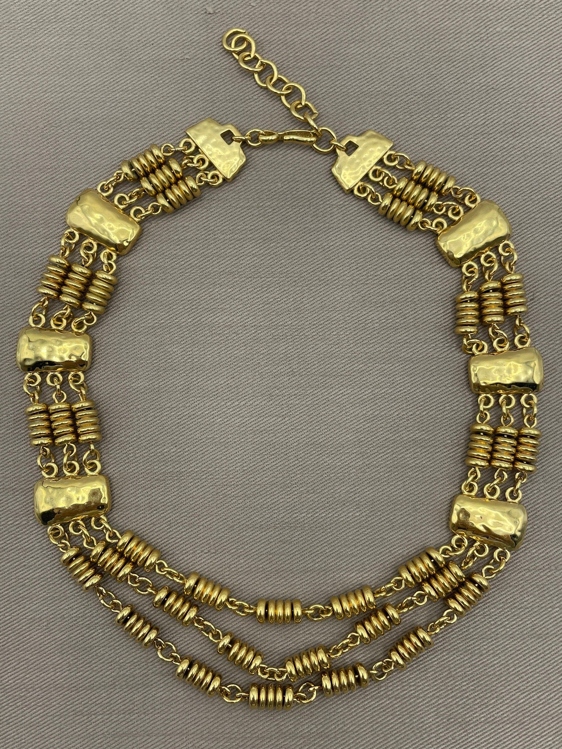 Etruscan Monet Byzantine Hammered Gold Tone Vintage Choker by Monet - Image 3
