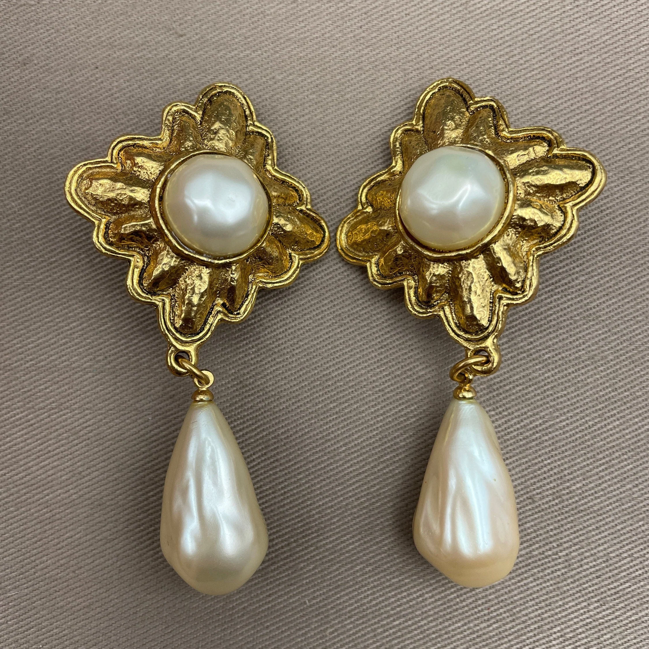 Etruscan Sunburst Pearl Drop Byzantine Clip-On Statement Dangle Earrings - Image 2