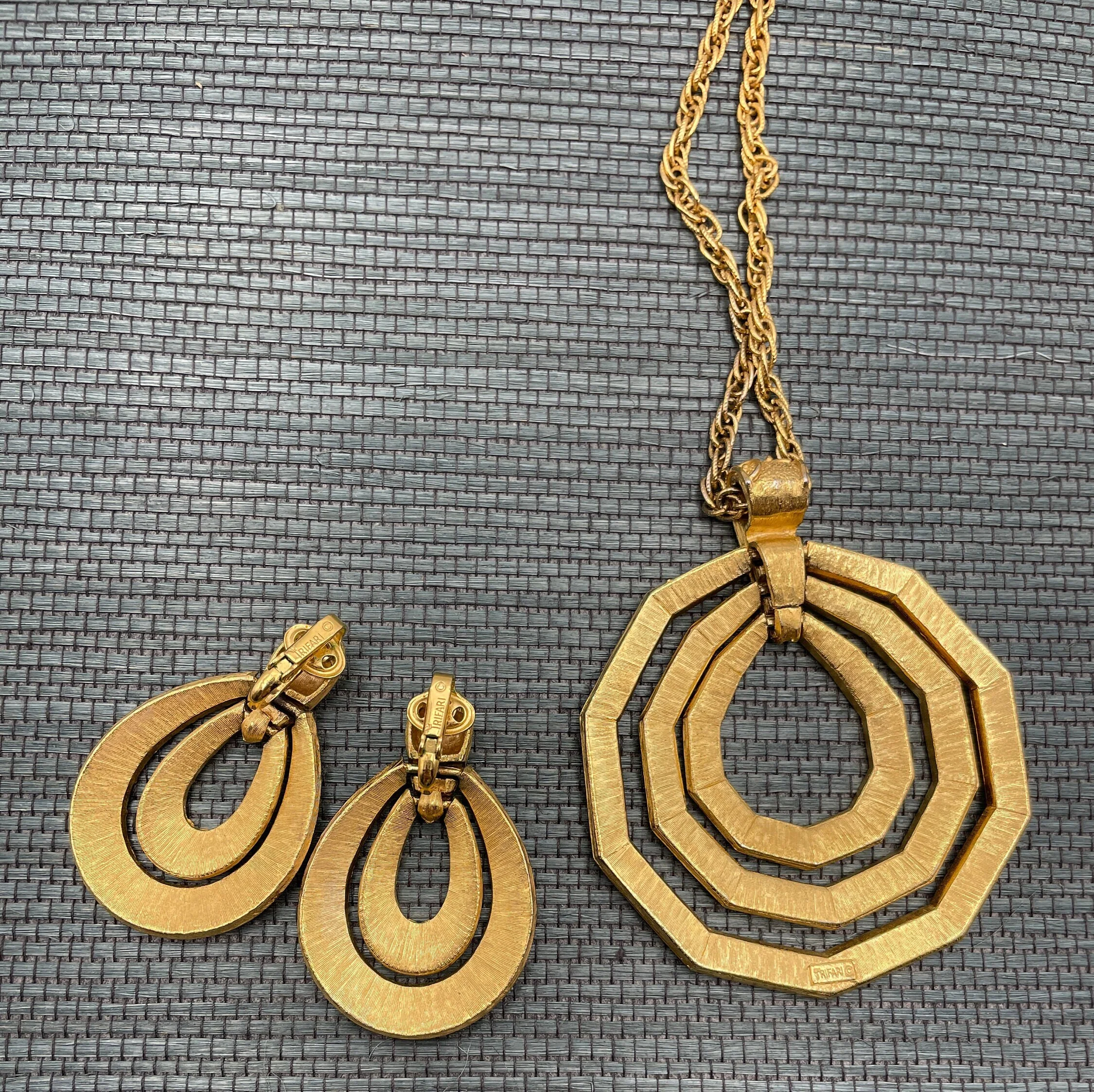 Etruscan Trifari Jewelry Set Vintage Byzantine Statement Necklace and Clip-On Earrings by Trifari - Image 6