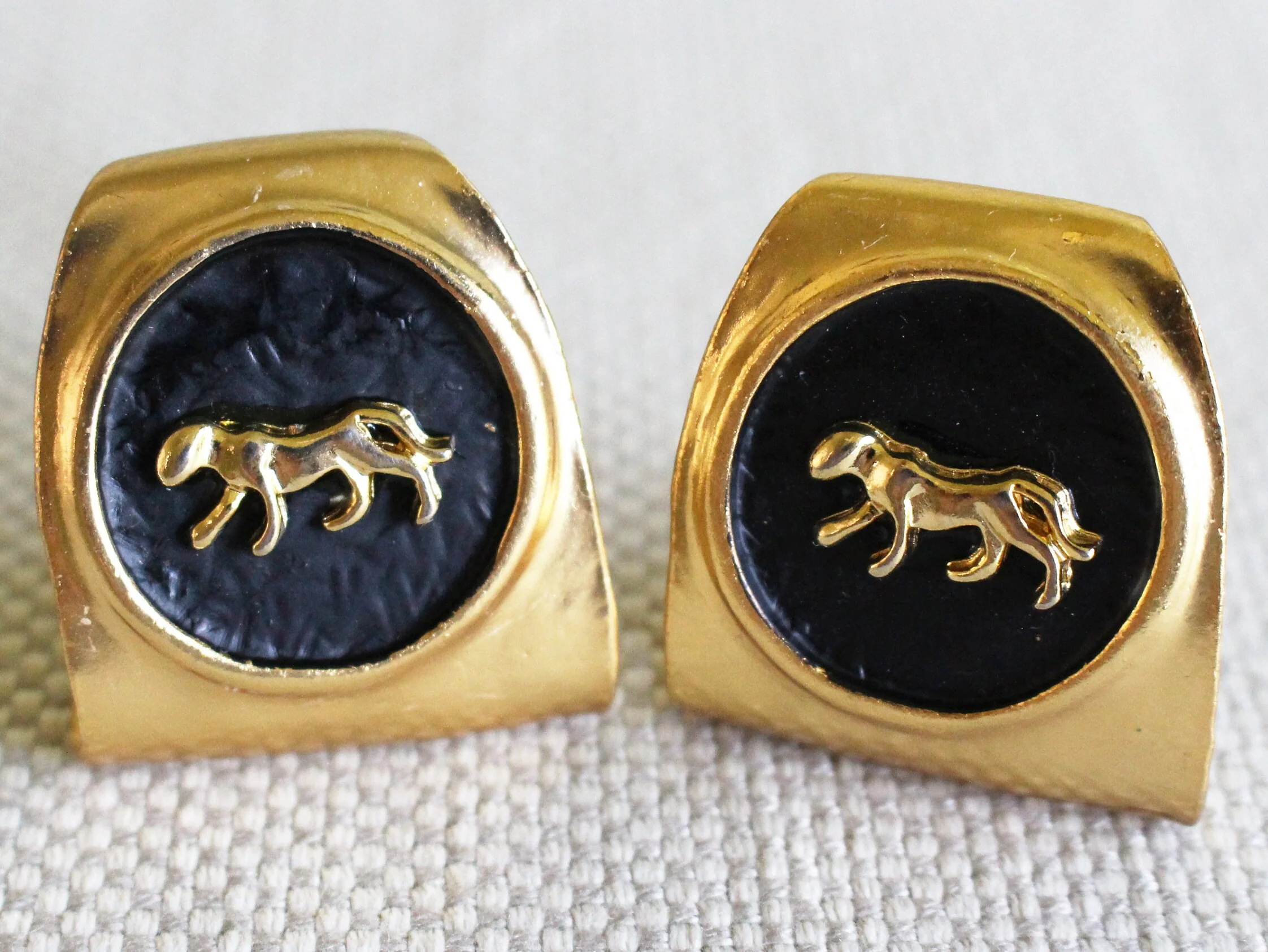 Fabulous Big Cat Statement Earrings - Image 2