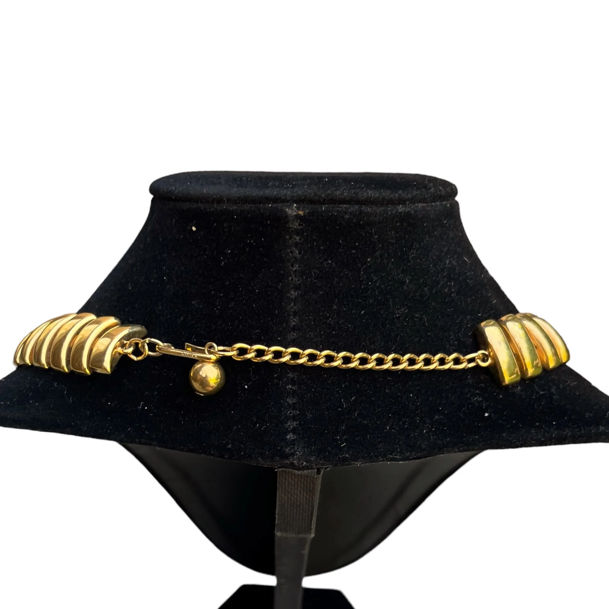 Fantastic Vintage Napier Collar Necklace 80s 90s Polished Gold Tone Links Geometric Choker Statement Costume Jewelry by Napier - Image 3