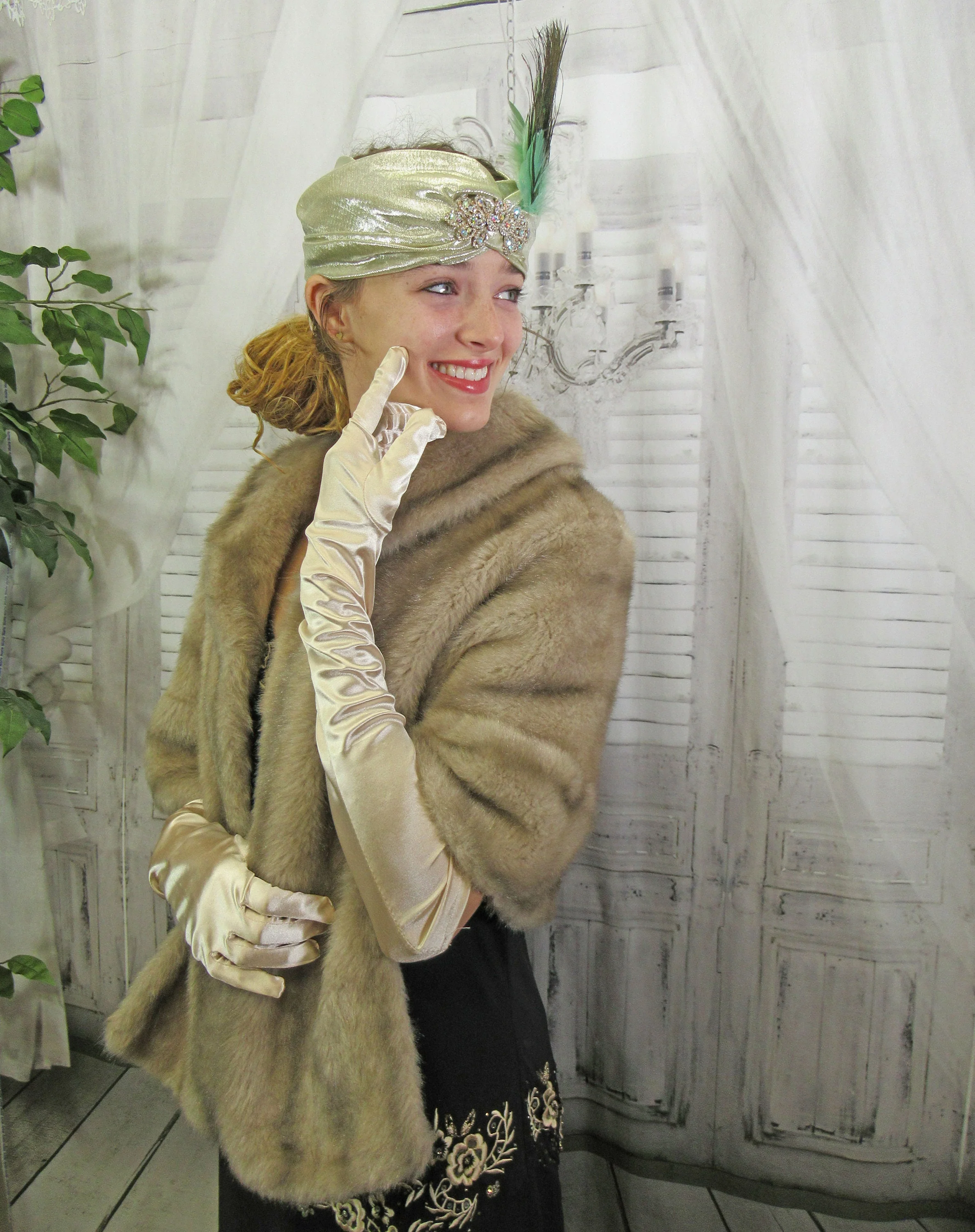 Faux Fur Stole Regina Glenara for Glenoit Light Brownblonde 60s Label Fully Lined Collar Vintage by Glenara For Glenoit - Image 10