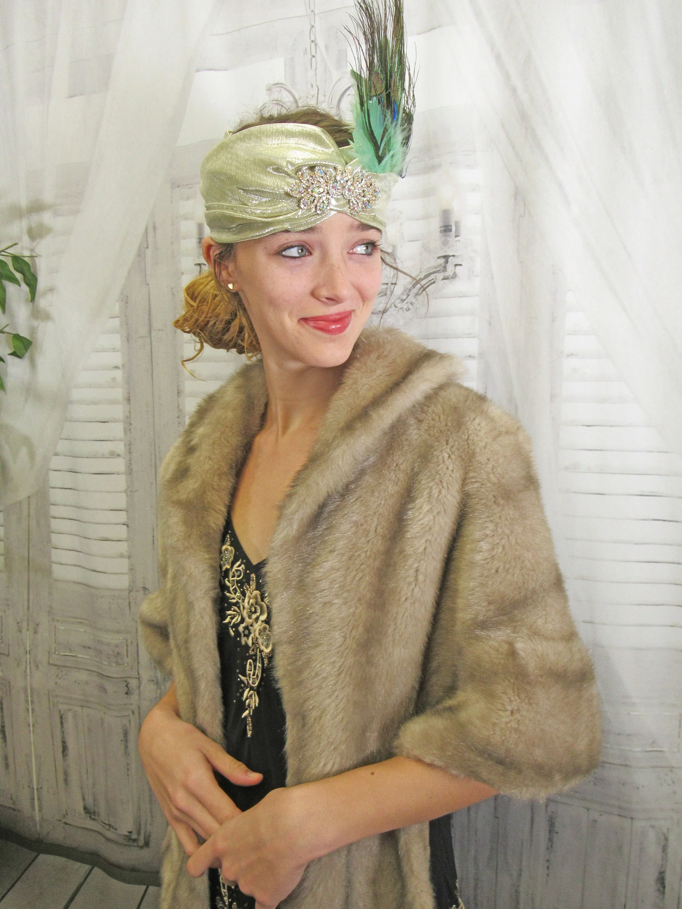 Faux Fur Stole Regina Glenara for Glenoit Light Brownblonde 60s Label Fully Lined Collar Vintage by Glenara For Glenoit - Image 8