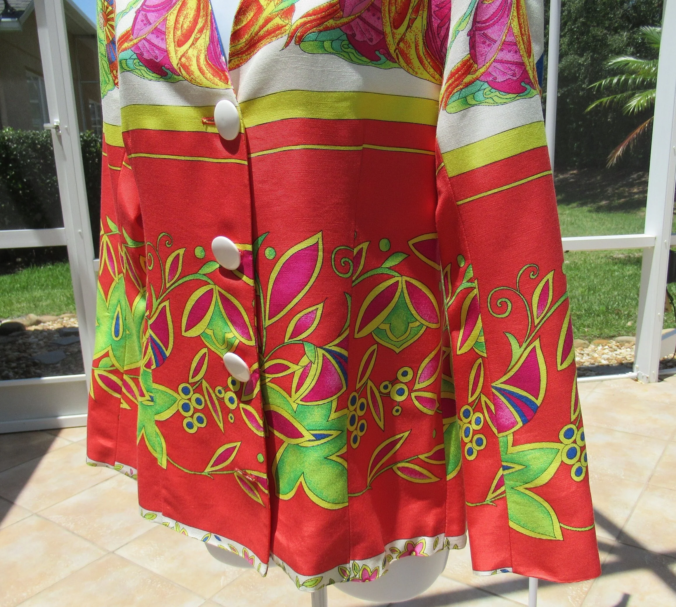 Fitted Blazer Marina Sithon for Kamosho Paris Spectacular Made In France Designer Statement Garment Vintage by Marina Sithon For Kamosho Paris - Image 7