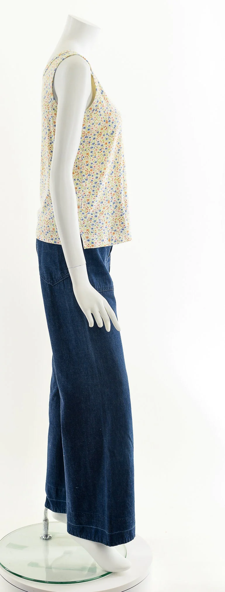 Floral Sleeveless Tank Top 00s by Cherokee - Image 5