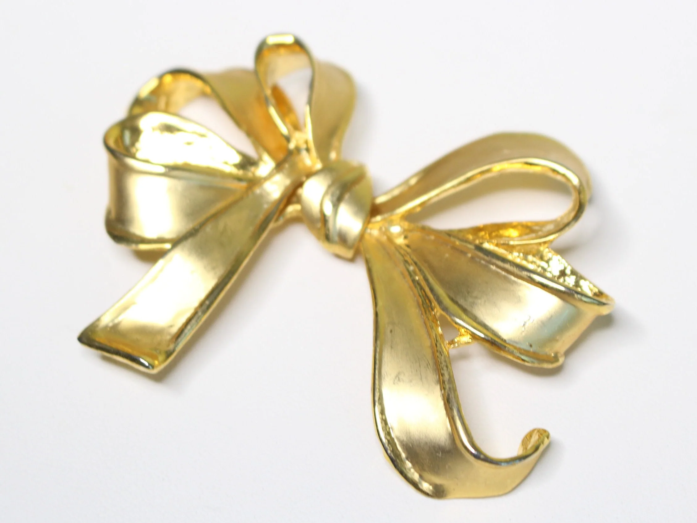 French Gold Ribbon Bow Pin - Holiday Accent Brooch - Image 2