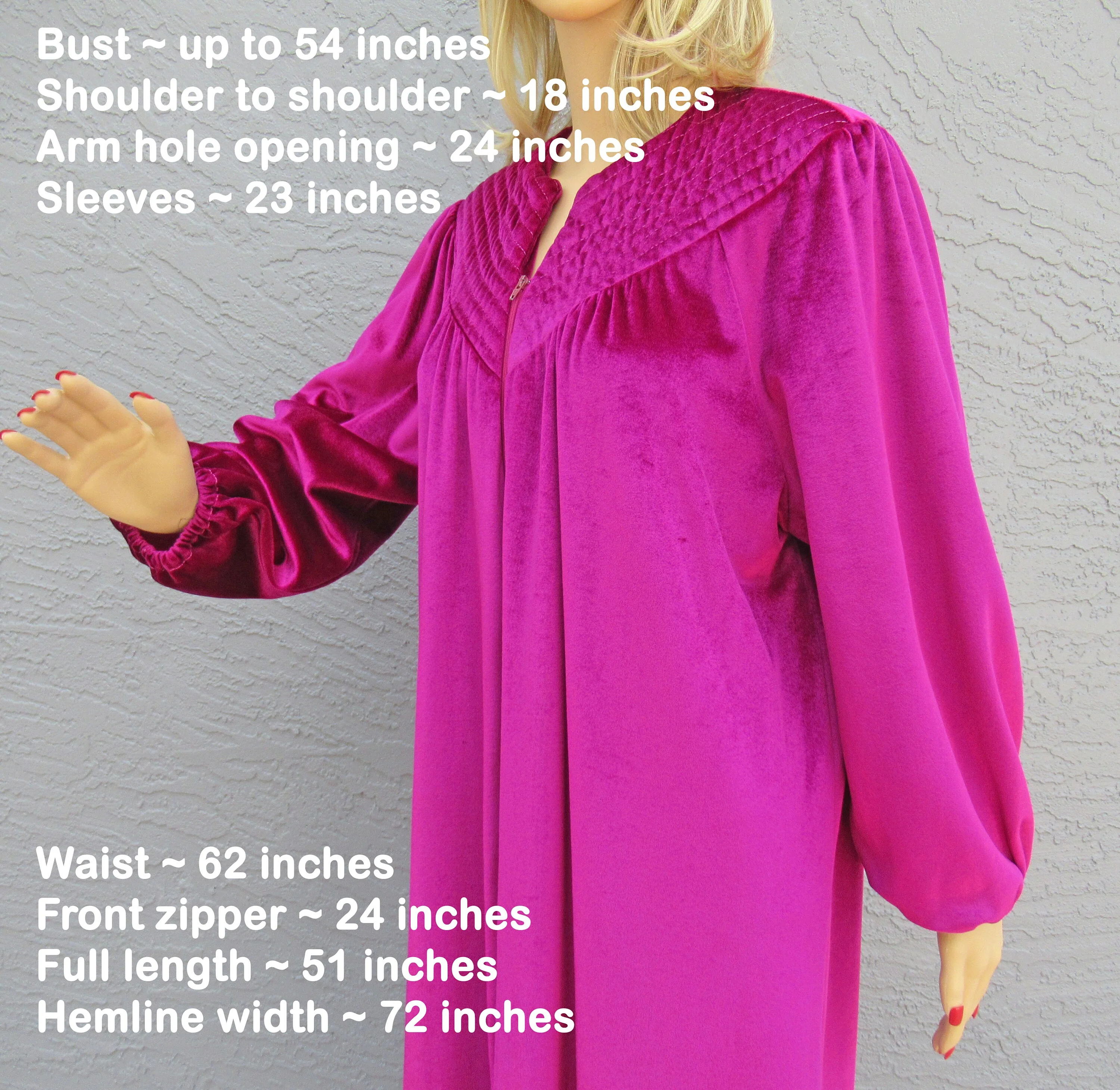 Full Length Robe It's a Charm Zip Front Burgundy Pink Warm Cuddly Arnel and Nylon Mix Fabric Quilted Yoke Vintage - Image 5