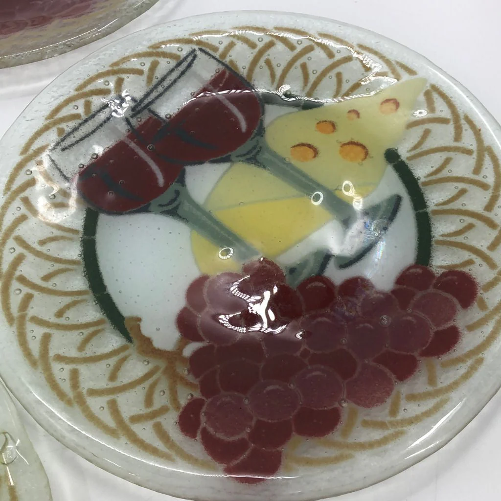 Fused Glass Red Wine Glass Grapes Cheese Appetizer Dessert Plates (6) by Peggy Karr - Image 4