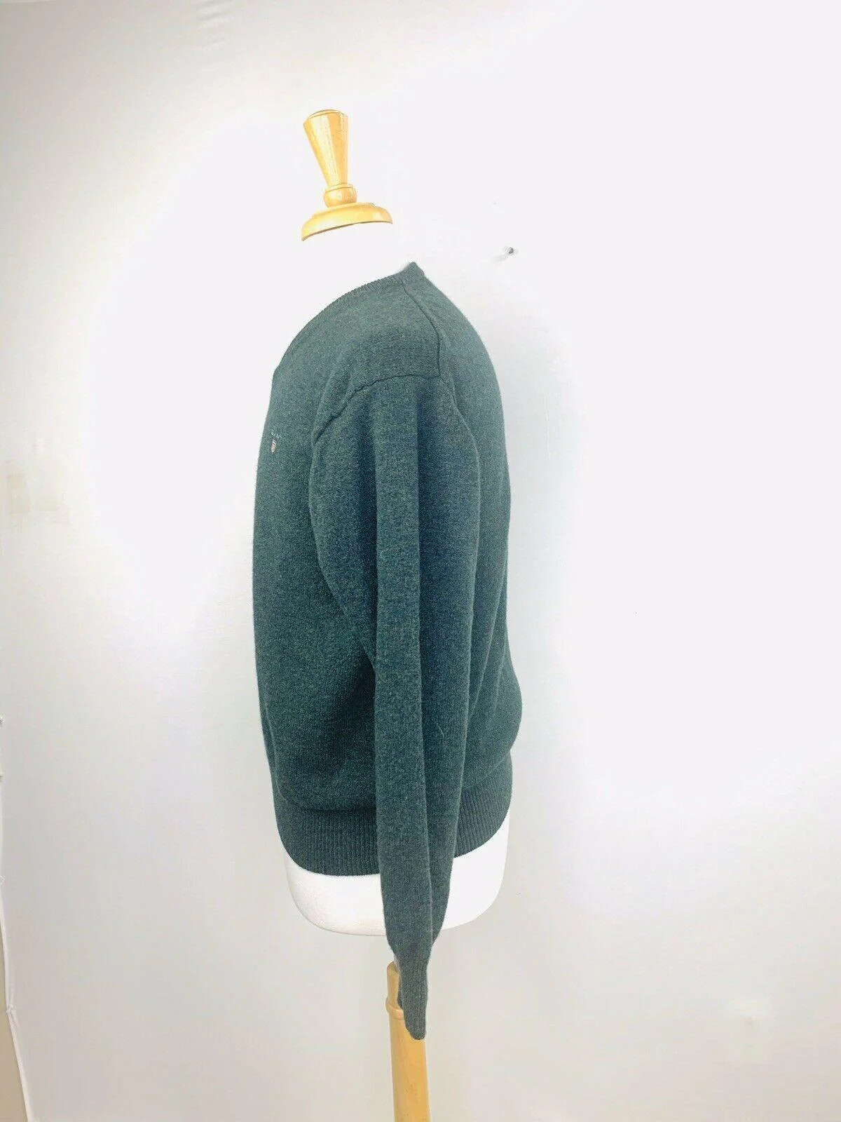Gant Palace Olive Green Superfine Lambswool V-Neck Sweater by Gant - Image 5