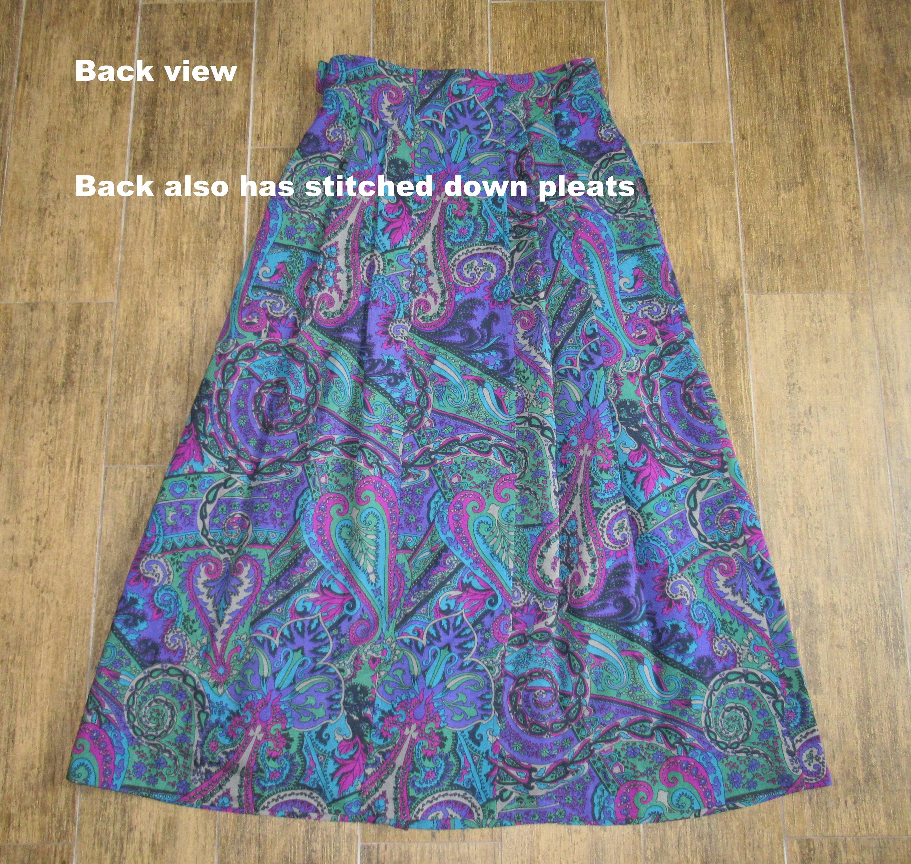 Skirt Made In Austria Lightweight Wool Challis 27 Purpleteal Paisley Sewn Down Pleats Lined by Geiger Collection - Image 10